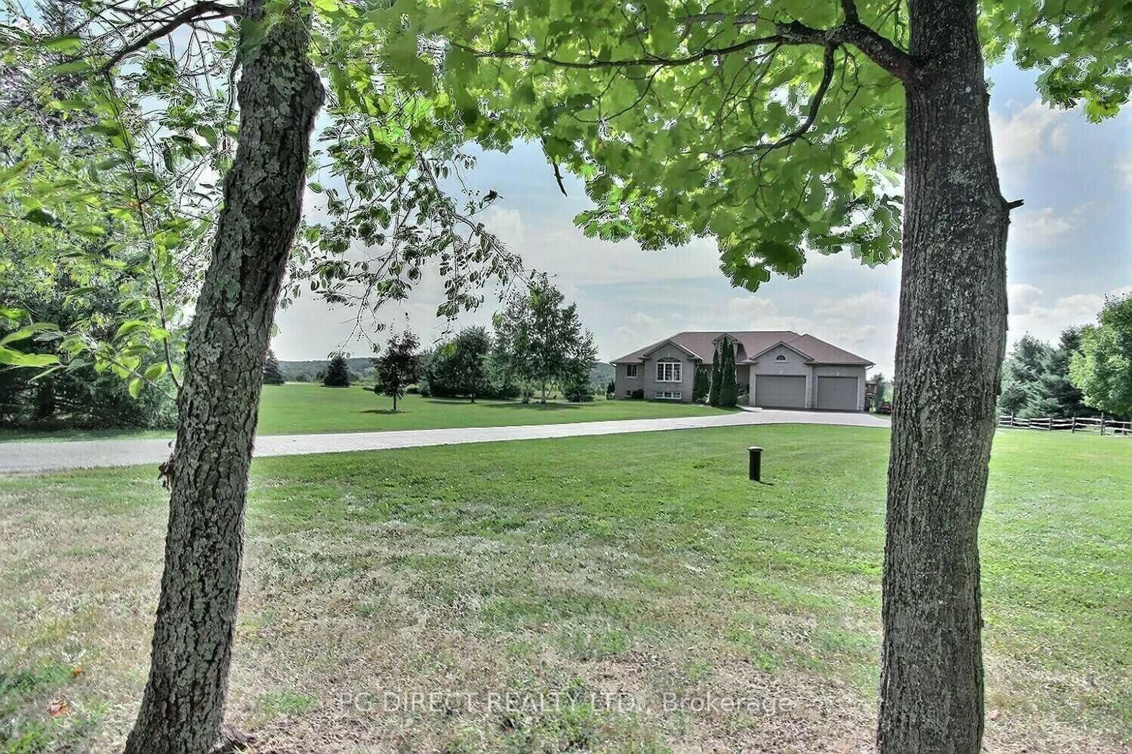 A pic from outside/outdoor area/front of a property/back of a property/a pic from drone, unknown for 106 Fitzgerald Rd, Ingleside Ontario K8V 5P4