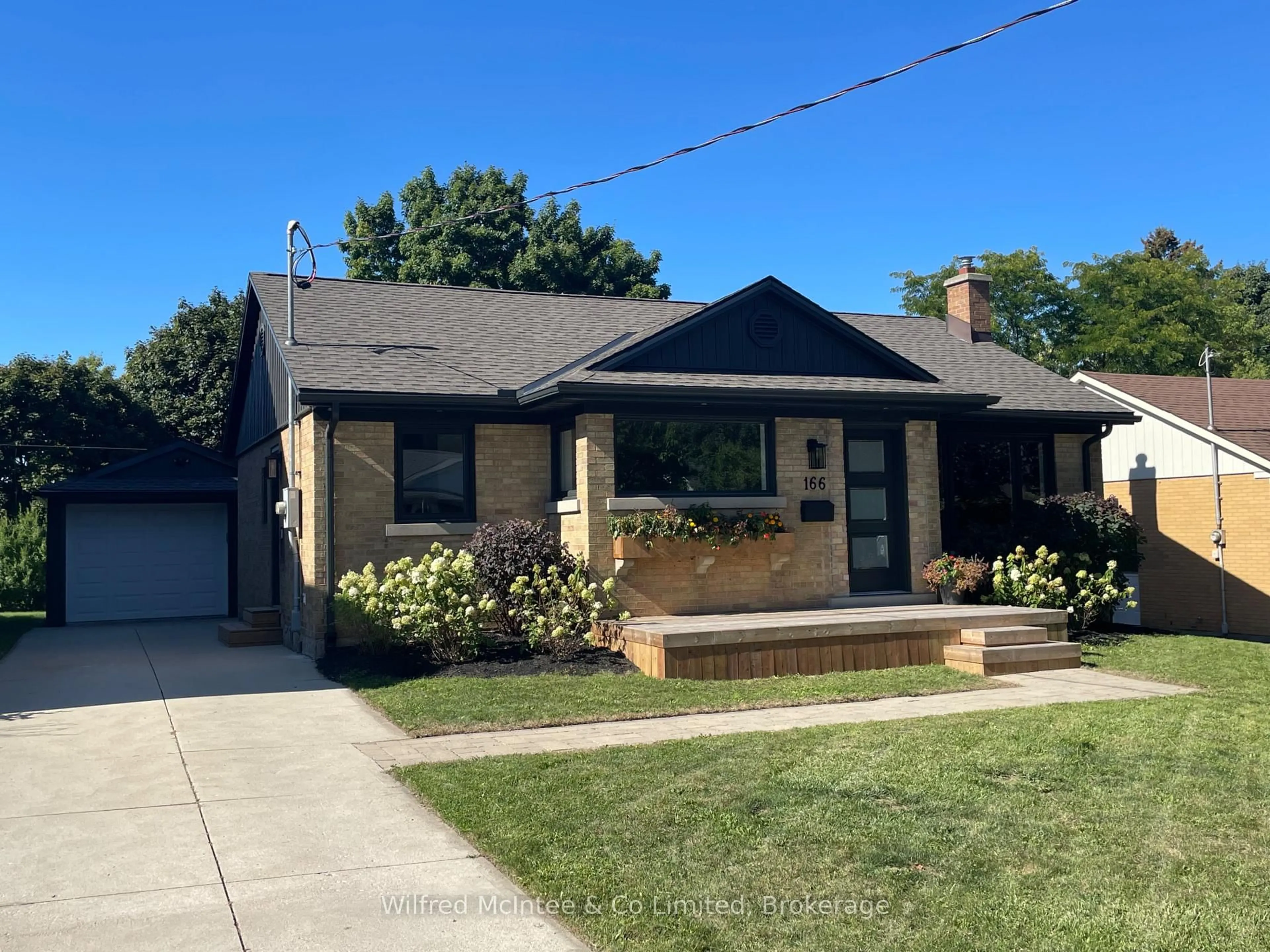 Home with brick exterior material, street for 166 Cornwall St, Waterloo Ontario N2J 1H6