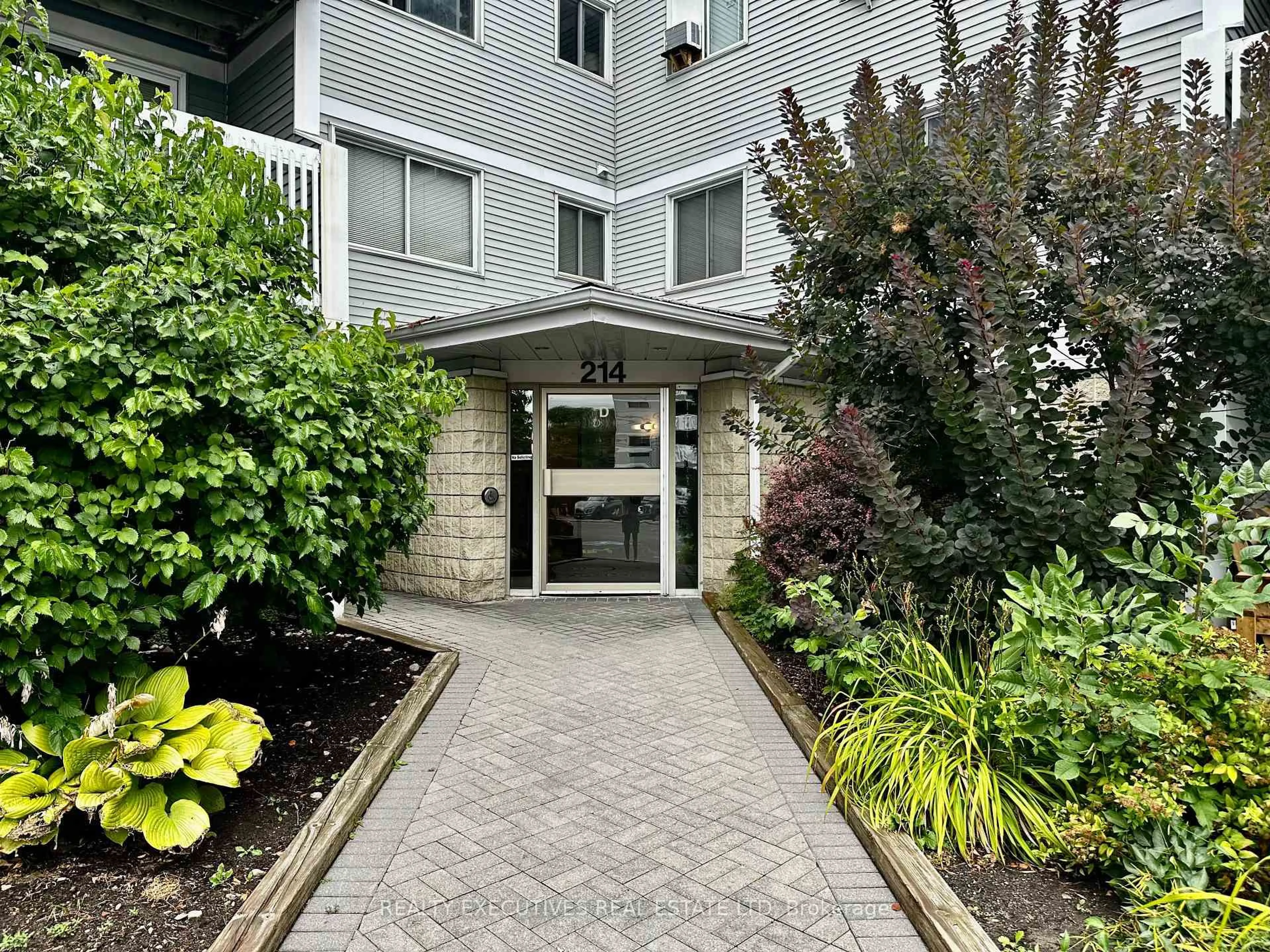 Unknown for 214 Viewmount Dr #408, Ottawa Ontario K2E 7X3