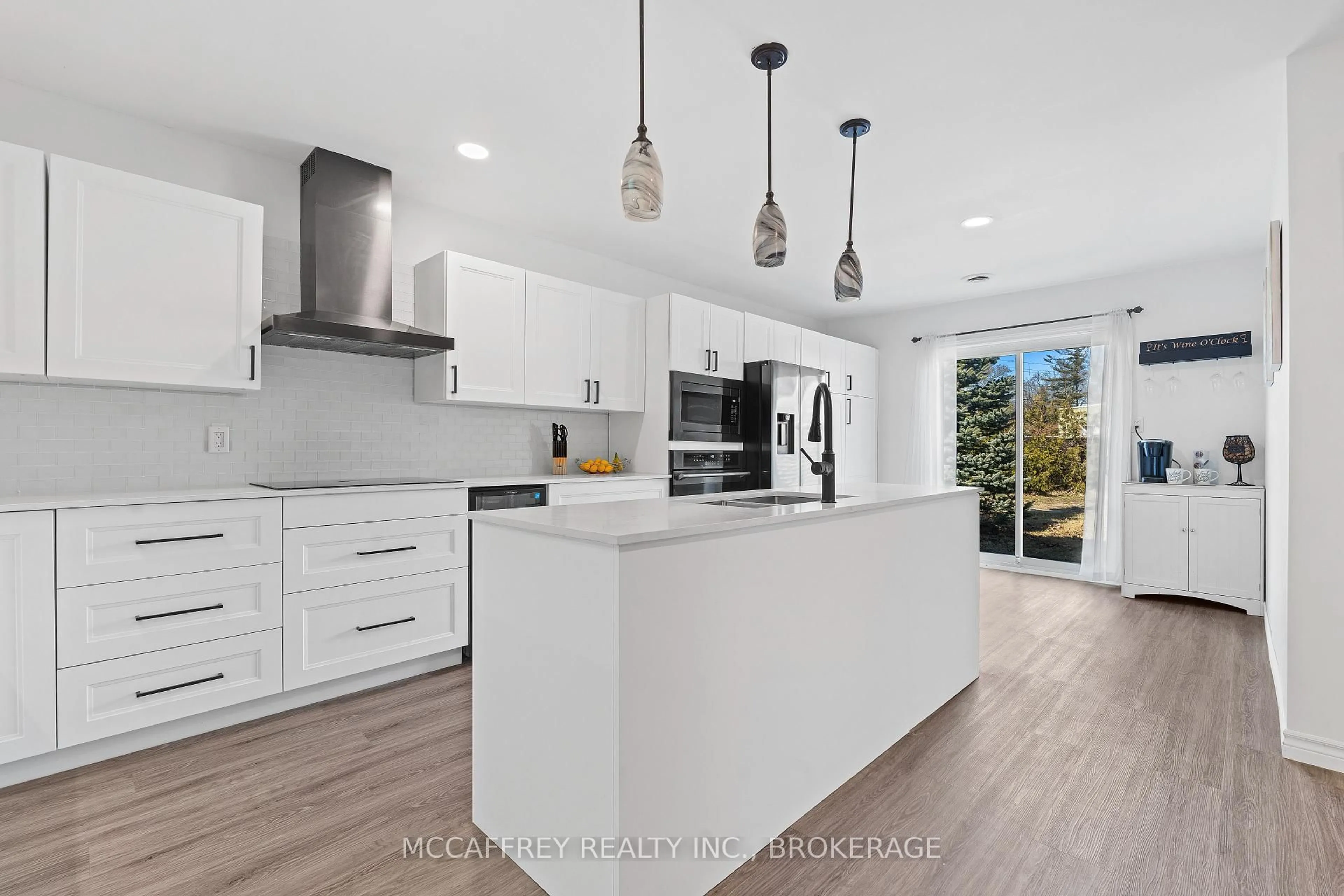 Open concept kitchen, unknown for 137 Thomas St, Greater Napanee Ontario K7R 2H4