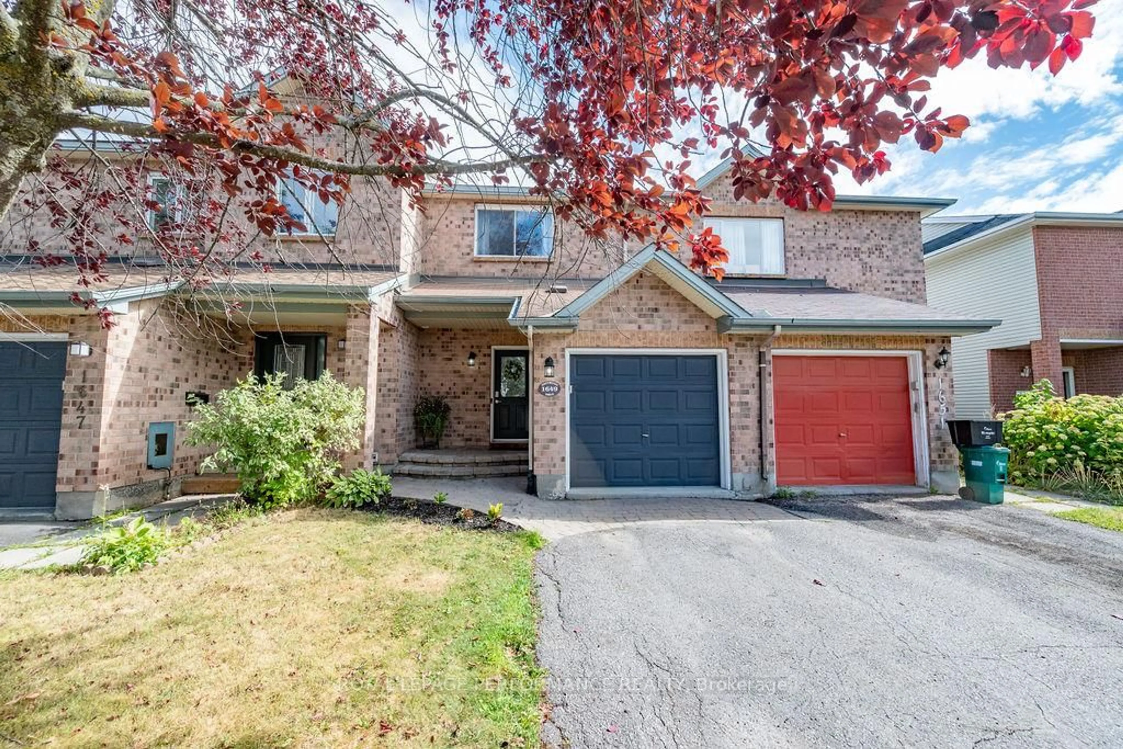 Home with brick exterior material, street for 1649 Greywood Dr, Ottawa Ontario K1C 7L9
