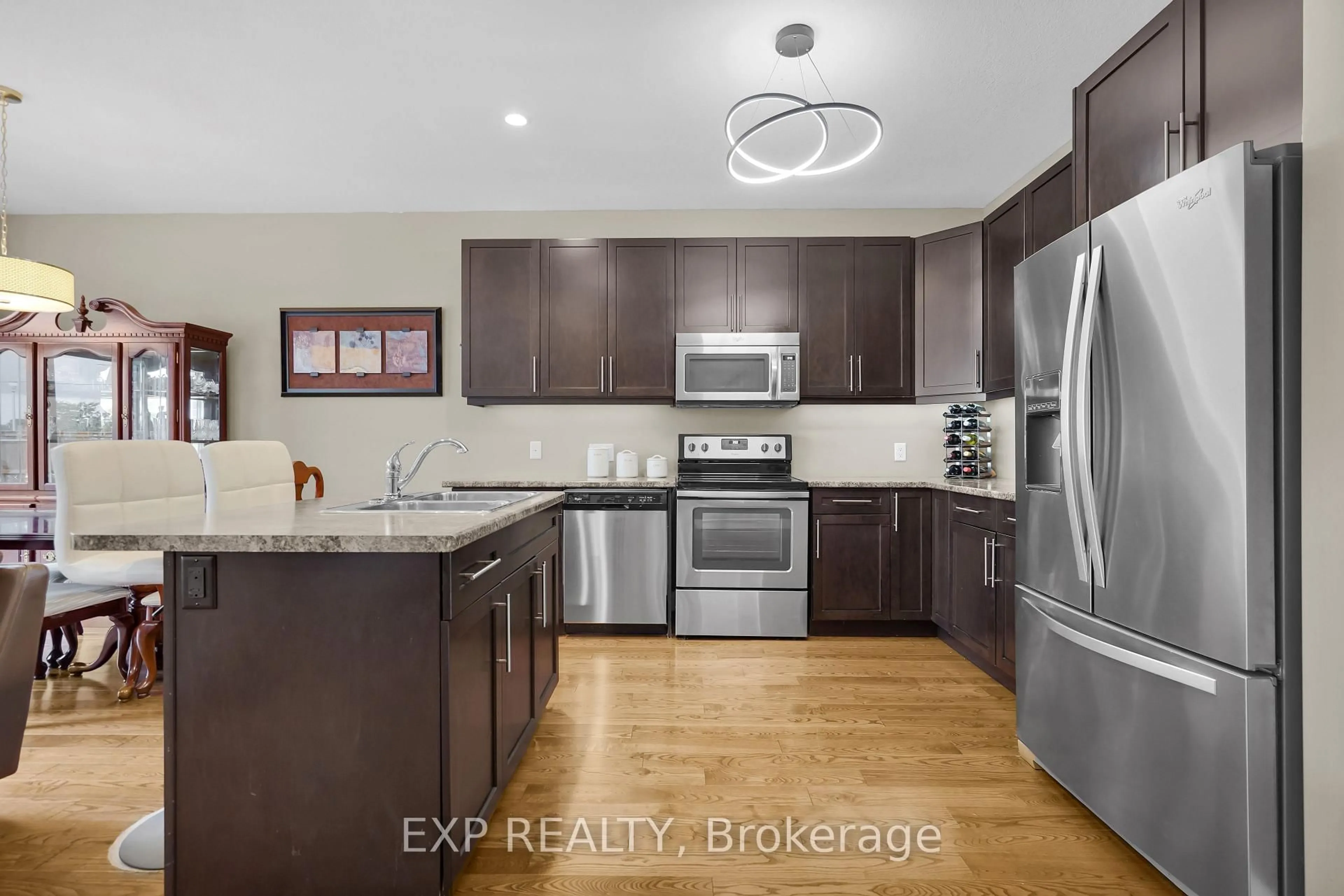 Unknown for 2221 Tribalwood St St, London North Ontario N6G 0R4