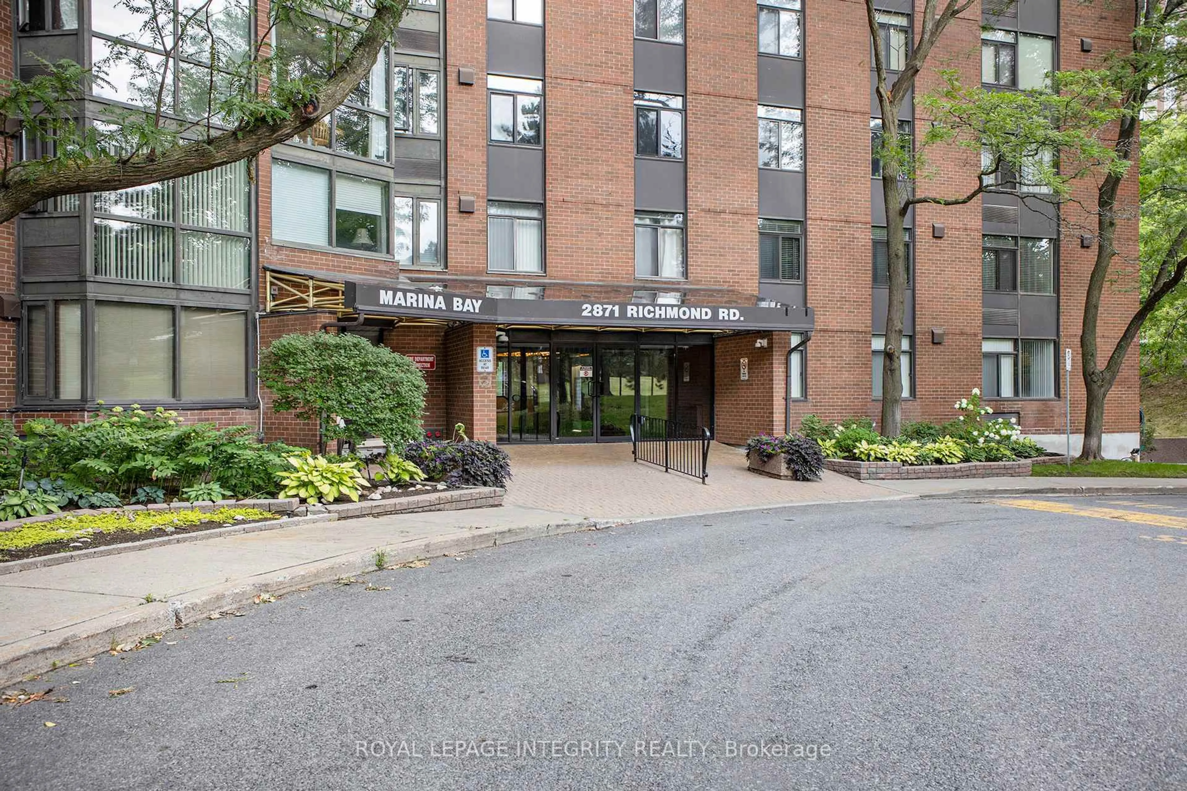 Unknown for 2871 Richmond Rd #1608, Ottawa Ontario K2B 8M5