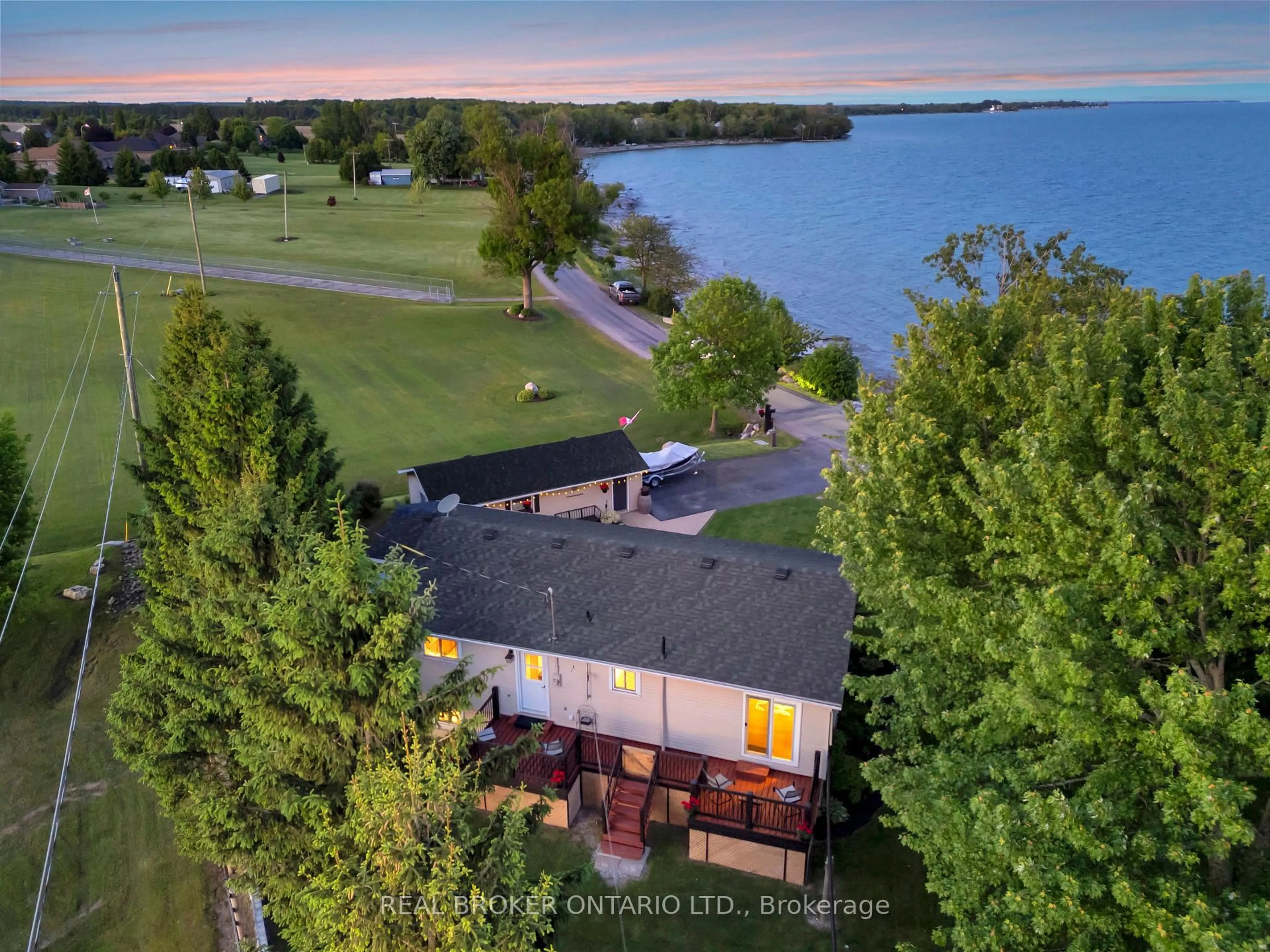 A pic from outside/outdoor area/front of a property/back of a property/a pic from drone, water/lake/river/ocean view for 1697 Lakeshore Rd, Haldimand Ontario N0A 1P0