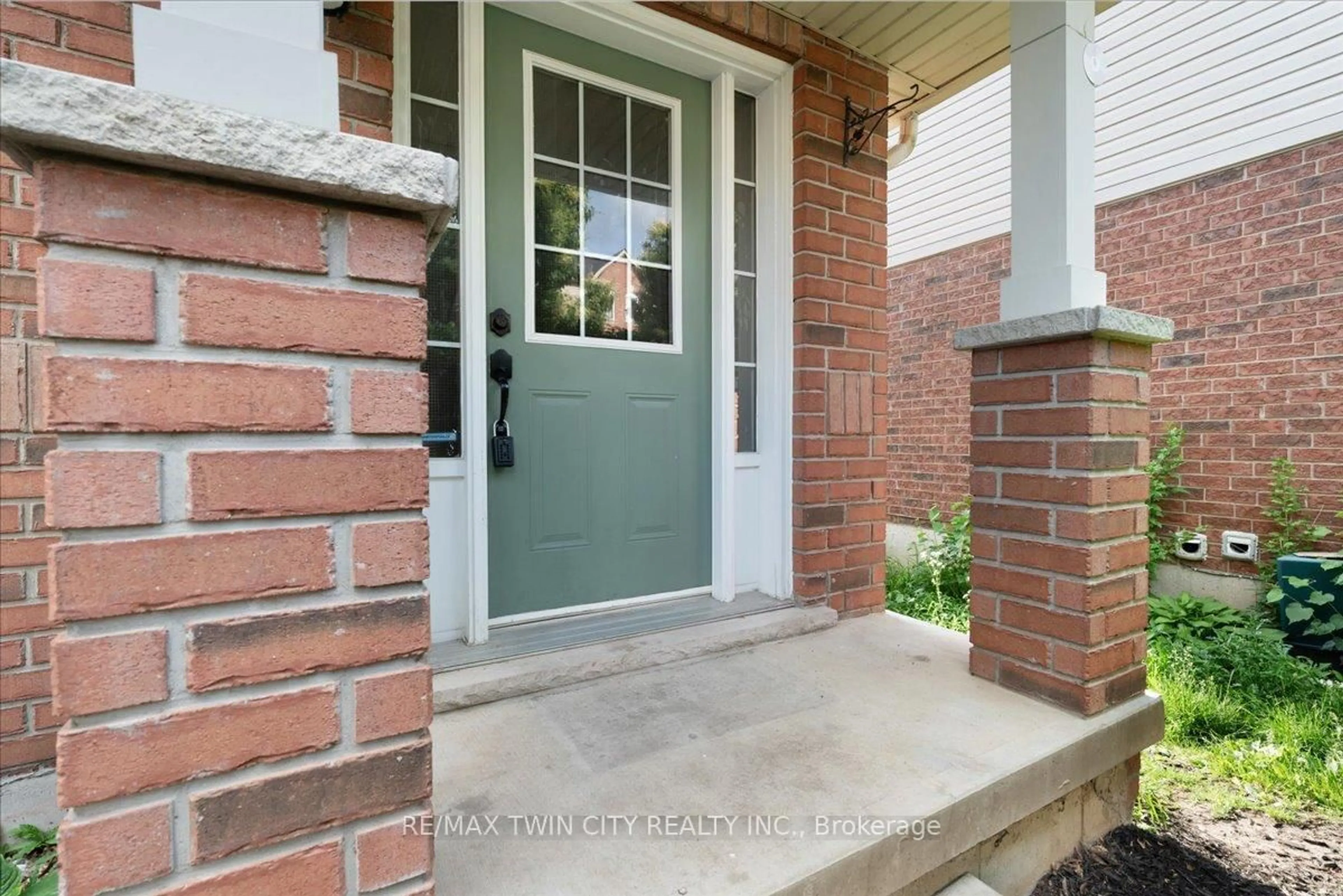 Unknown for 250 Ainslie St #48, Cambridge Ontario N1R 8P8