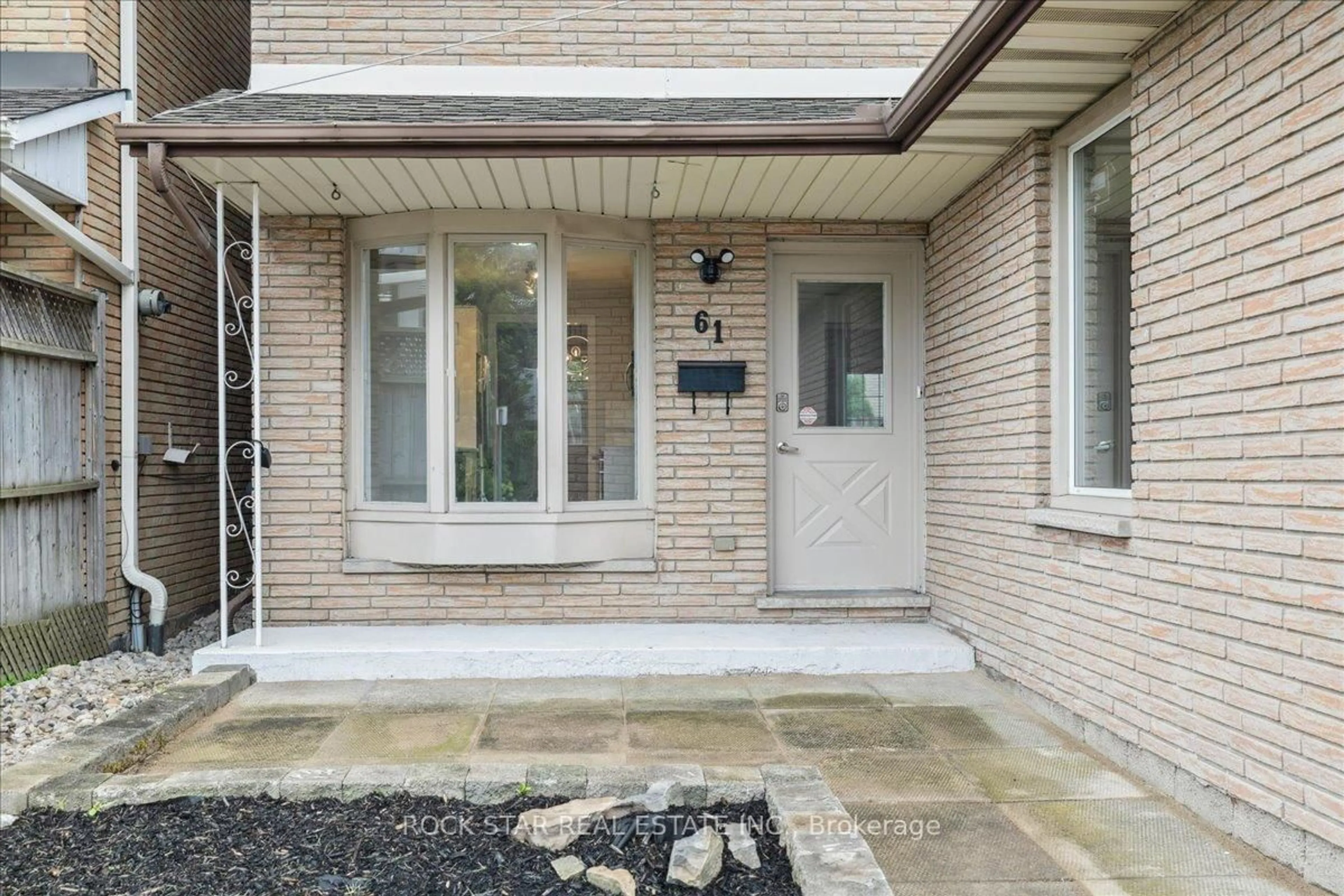 Unknown for 61 Adis Ave, Hamilton Ontario L9C 6T9
