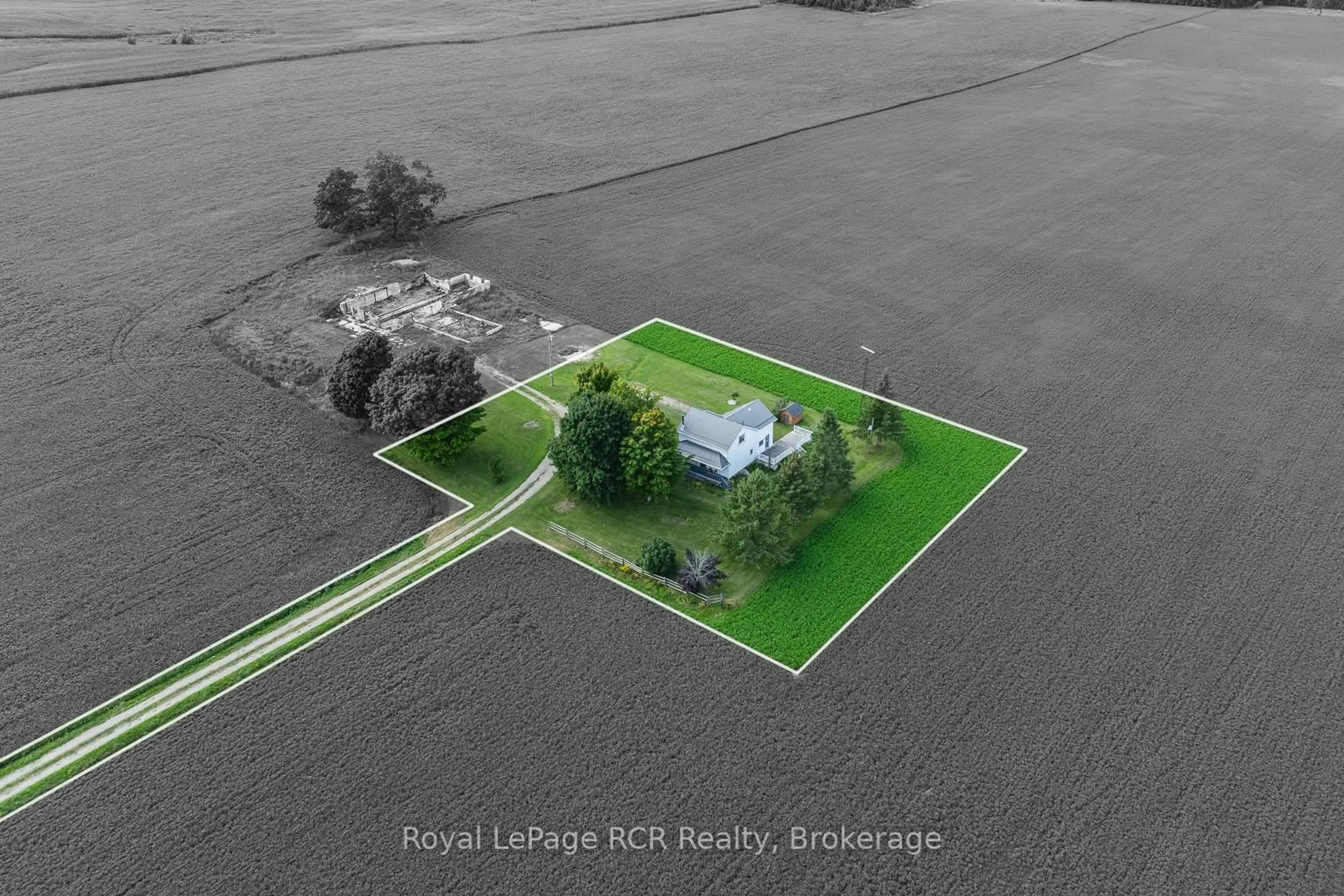 A pic from outside/outdoor area/front of a property/back of a property/a pic from drone, water/lake/river/ocean view for 228 10 Concession, Brockton Ontario N0G 1J0