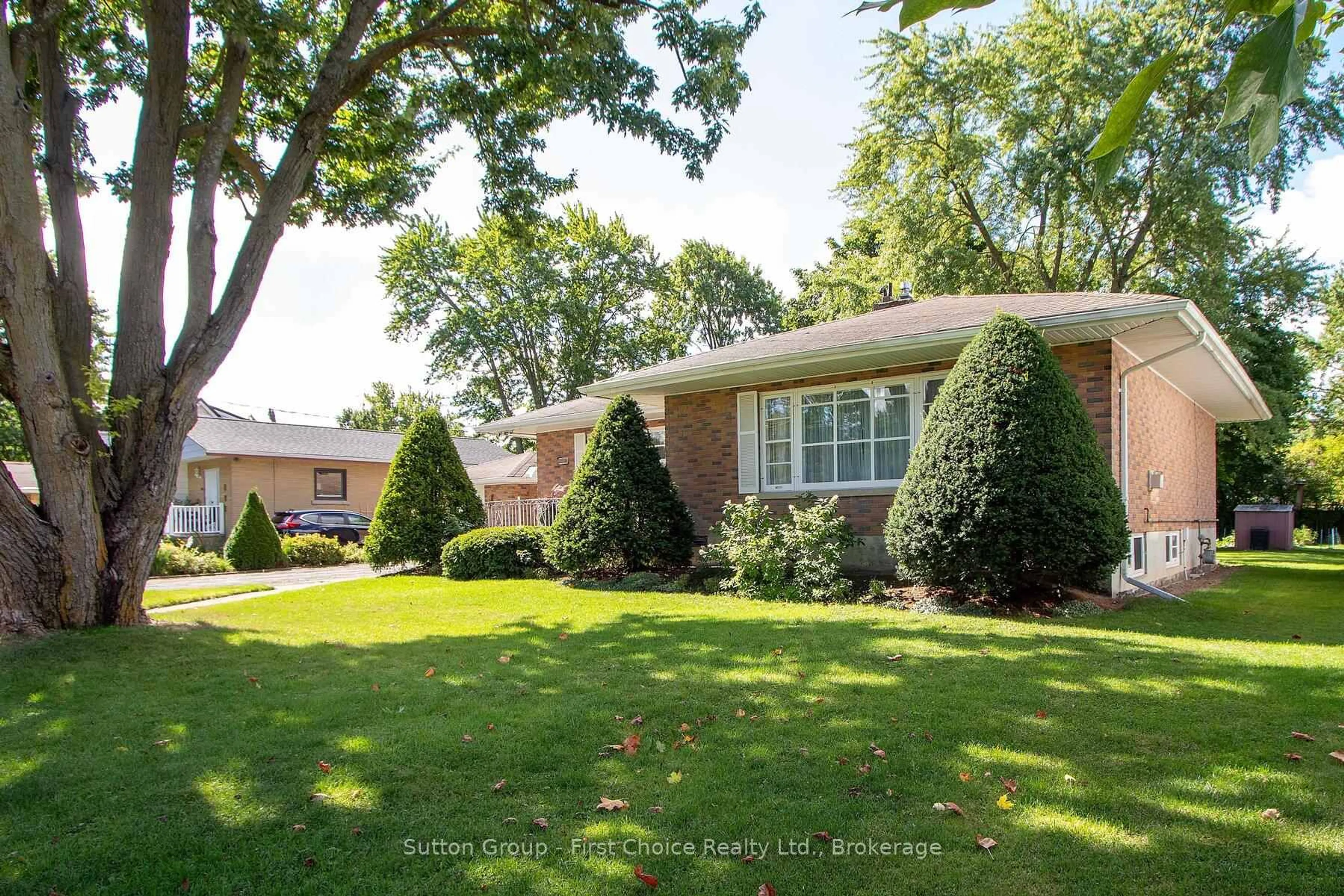 Home with brick exterior material, street for 137 Britannia St, Stratford Ontario N5A 5Z3