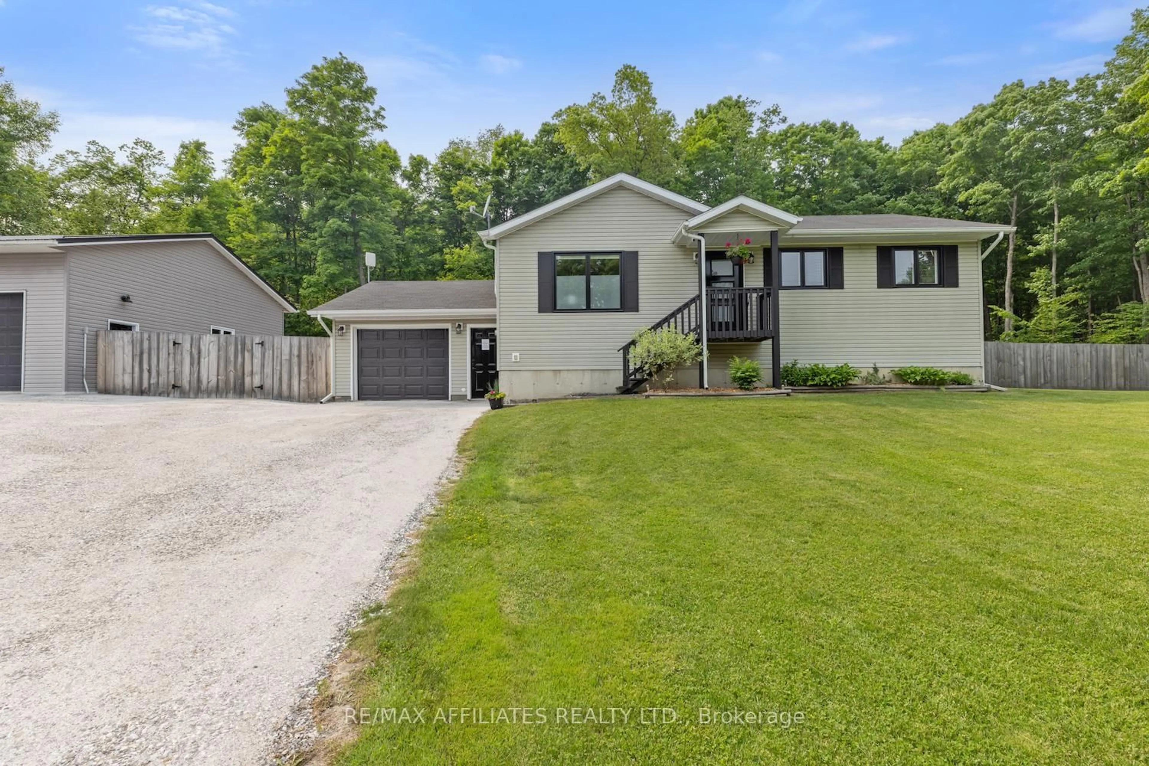 A pic from outside/outdoor area/front of a property/back of a property/a pic from drone, street for 234 Boyds Rd, Carleton Place Ontario K7C 0C5