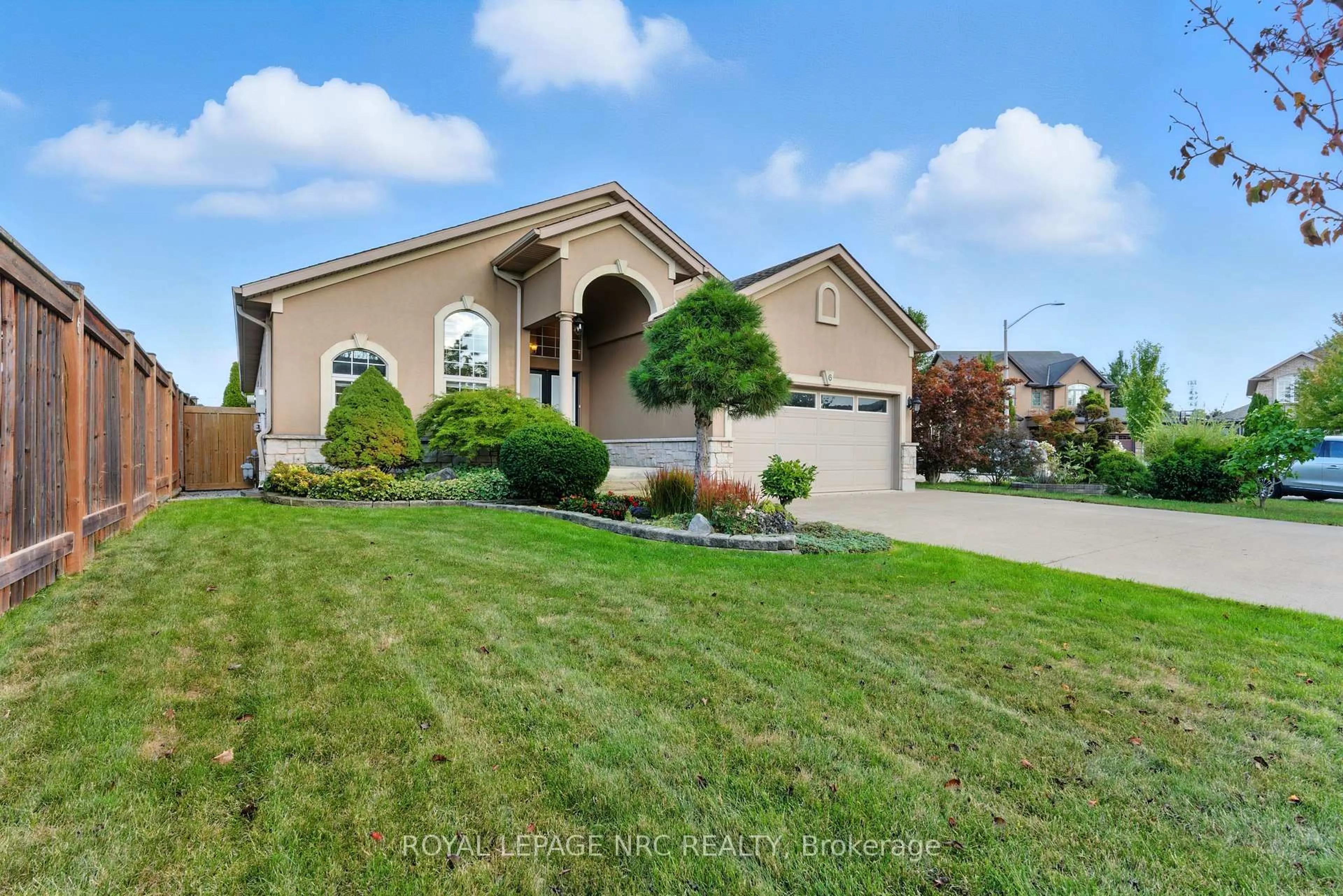 Unknown for 6 MCLEAN Crt, St. Catharines Ontario L2W 0A2