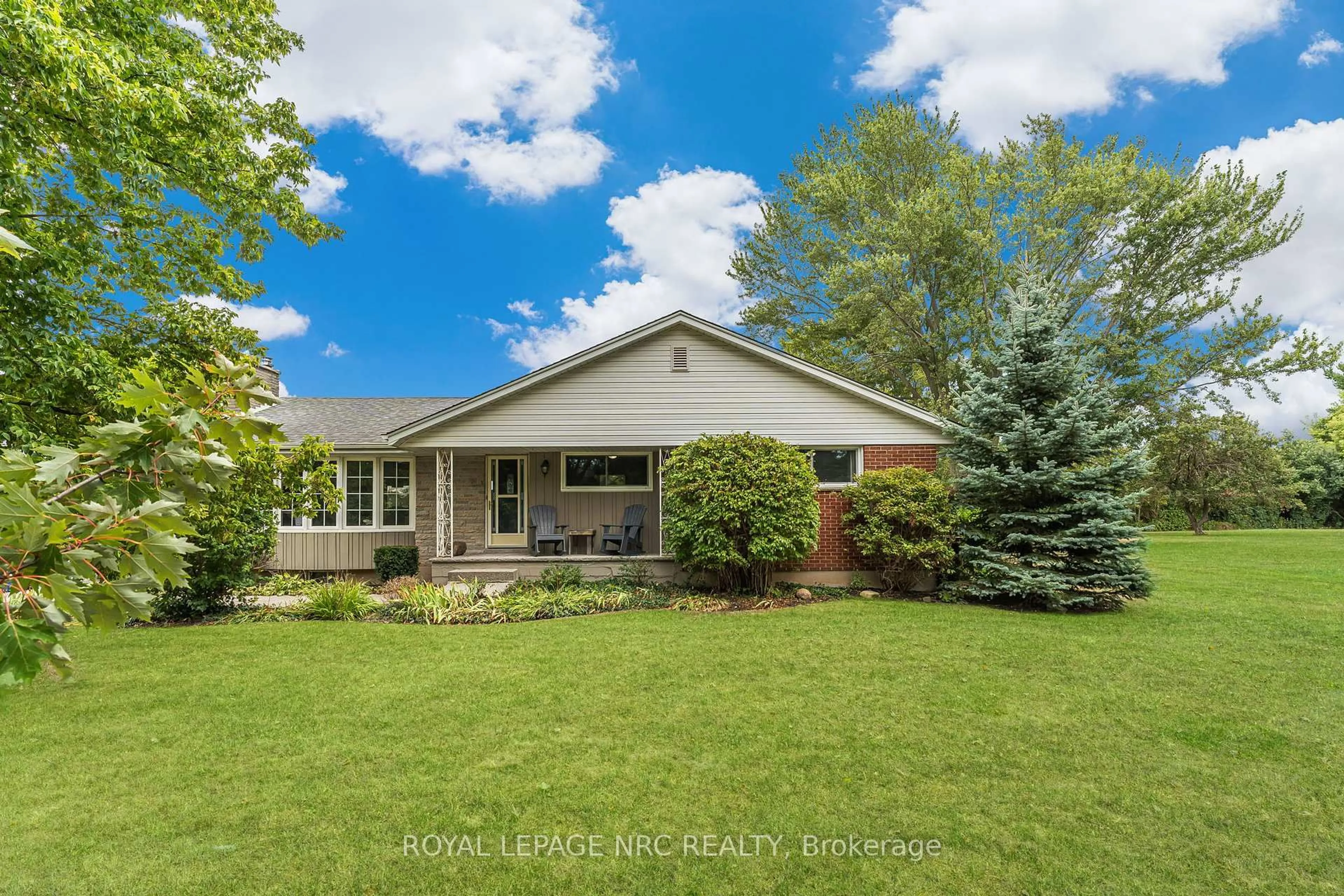 A pic from outside/outdoor area/front of a property/back of a property/a pic from drone, street for 87 Port Maitland Rd, Haldimand Ontario N1A 2W6