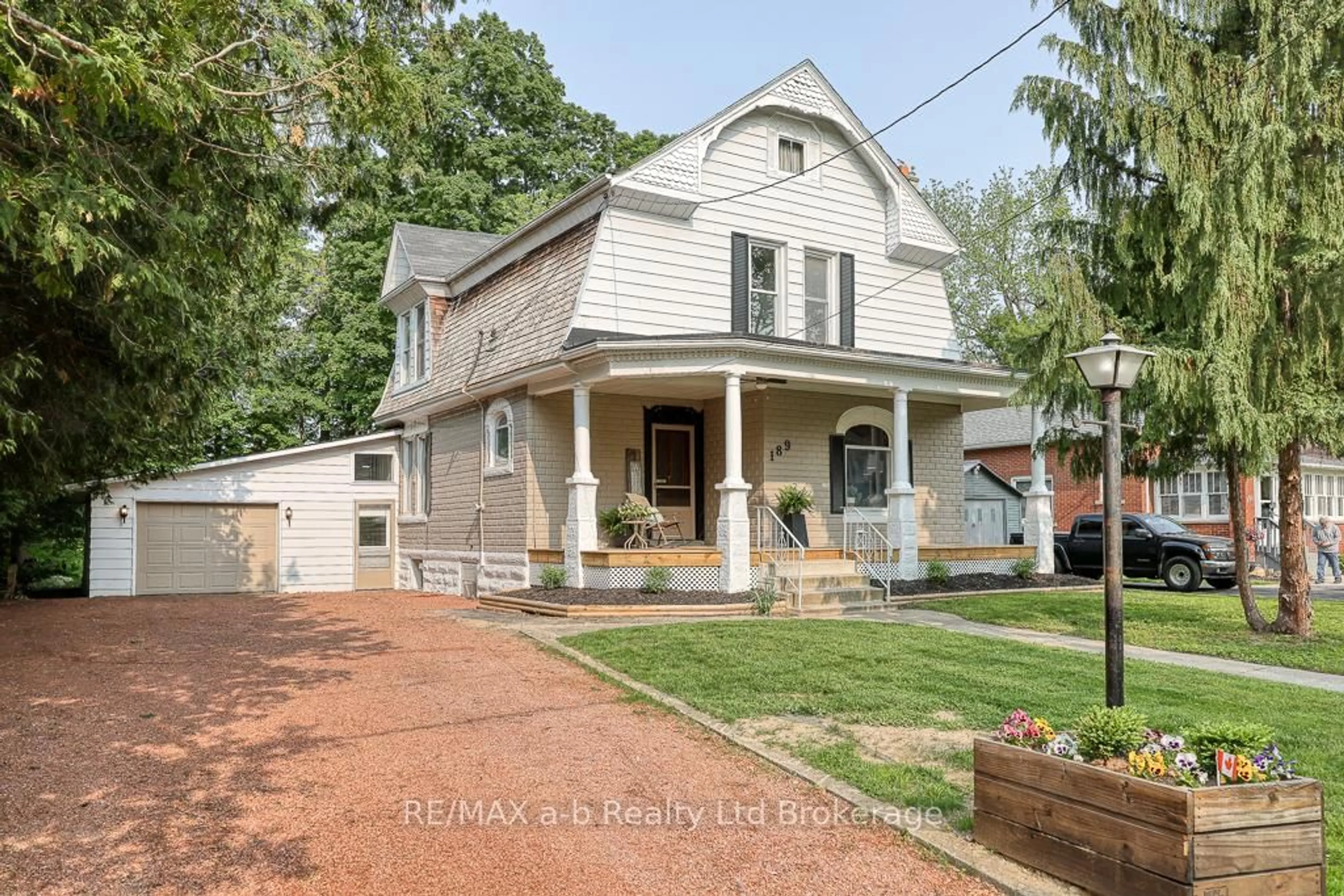 Home with brick exterior material, street for 189 Rolph St, Tillsonburg Ontario N4G 3Y9