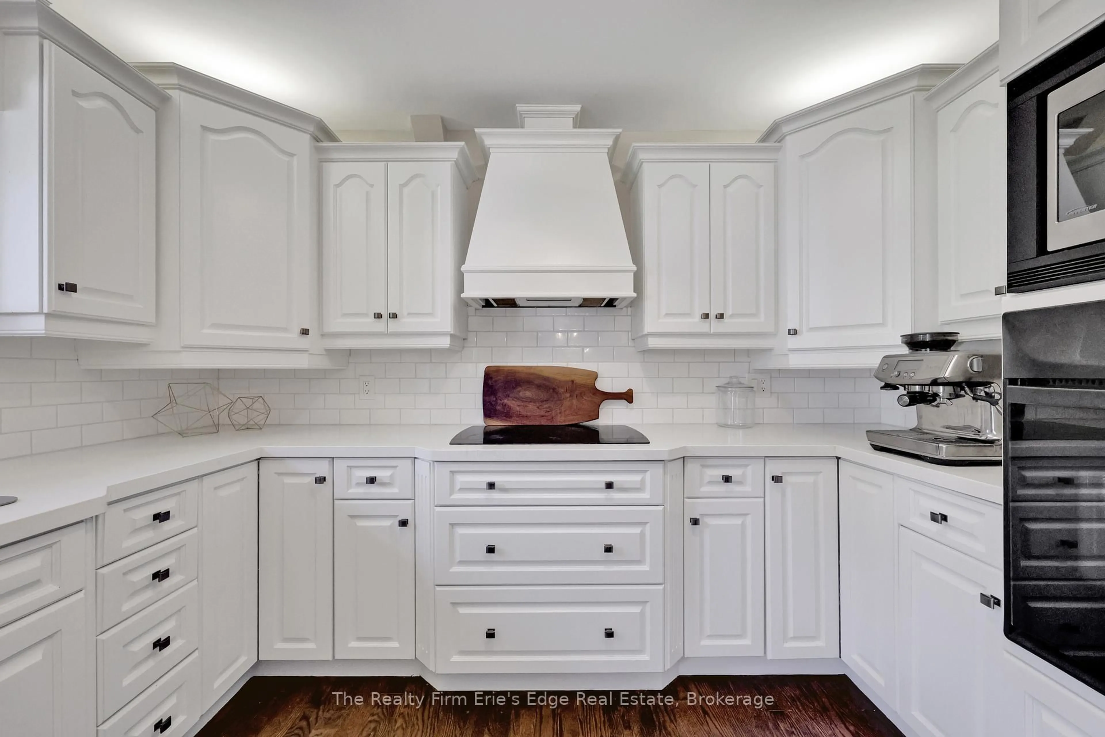 Contemporary kitchen, ceramic/tile floor for 54192 Talbot Line, Bayham Ontario N0J 1H0