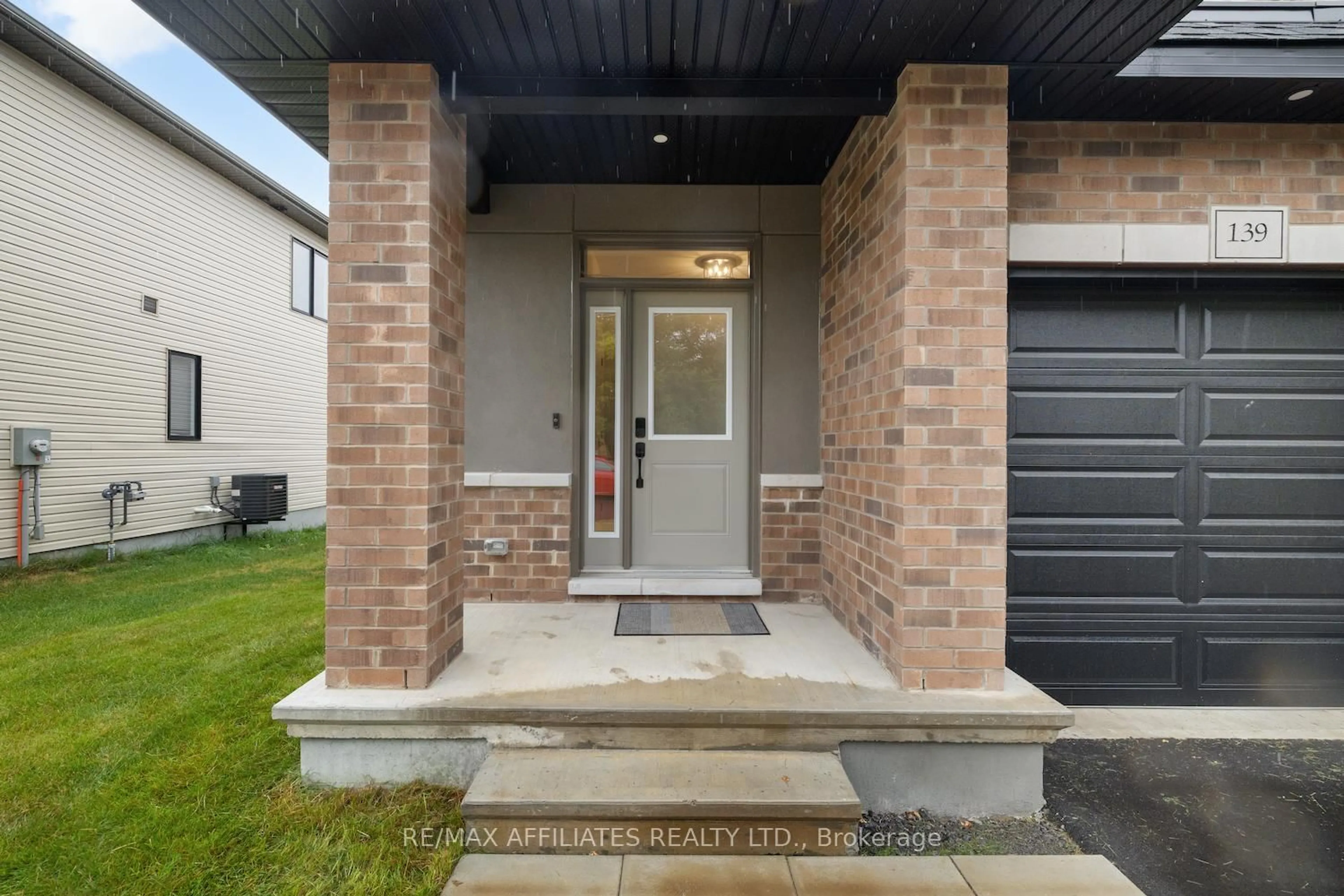 Unknown for 139 Salisbury St, Carp Ontario K0A 1L0