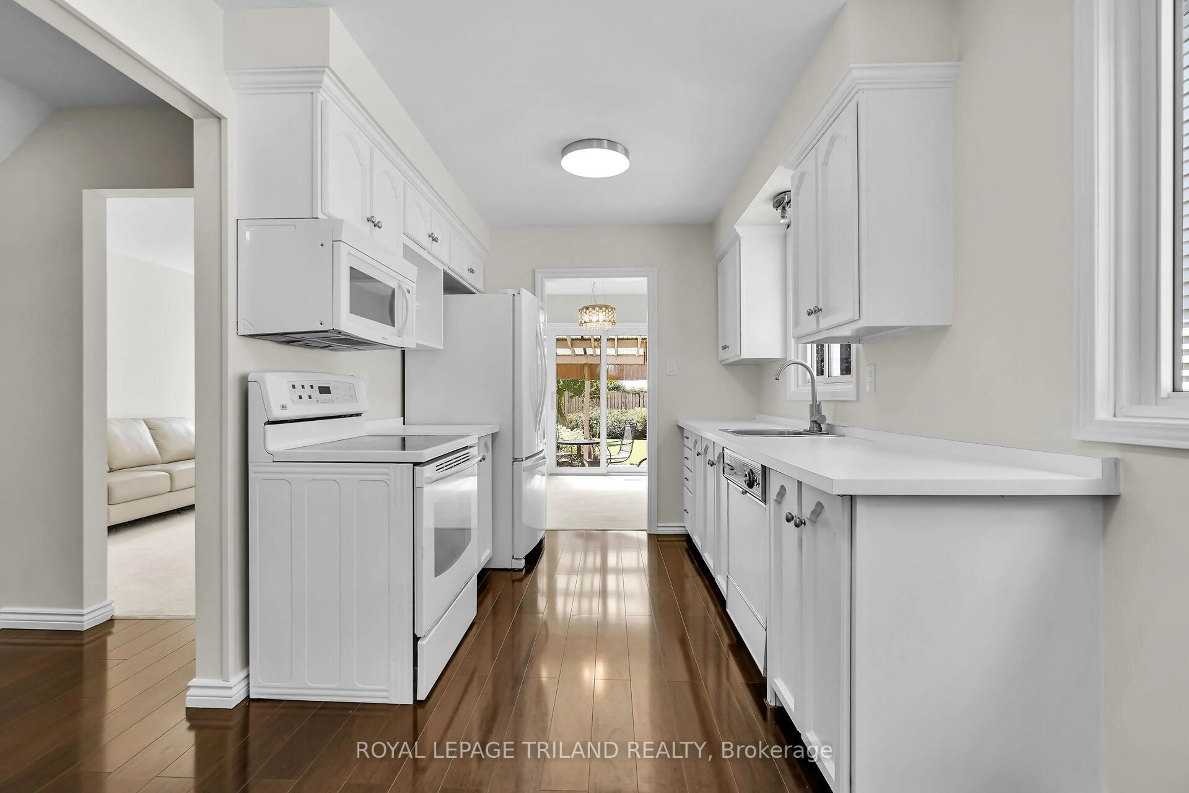 Unknown for 29 Chancton Cres, London South Ontario N6E 2Y5