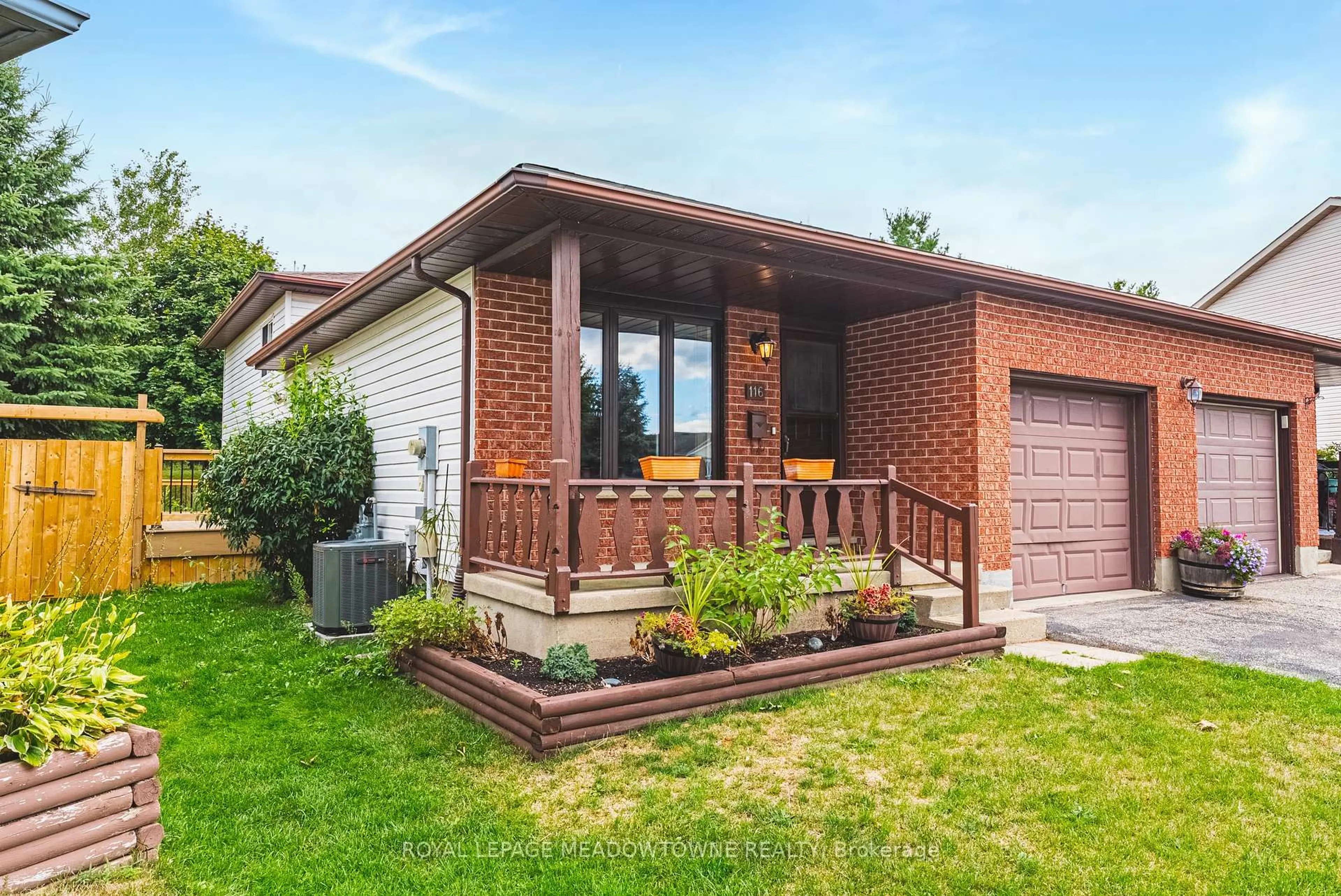 Home with brick exterior material, street for 116 Dyer Crt, Cambridge Ontario N3C 4B9