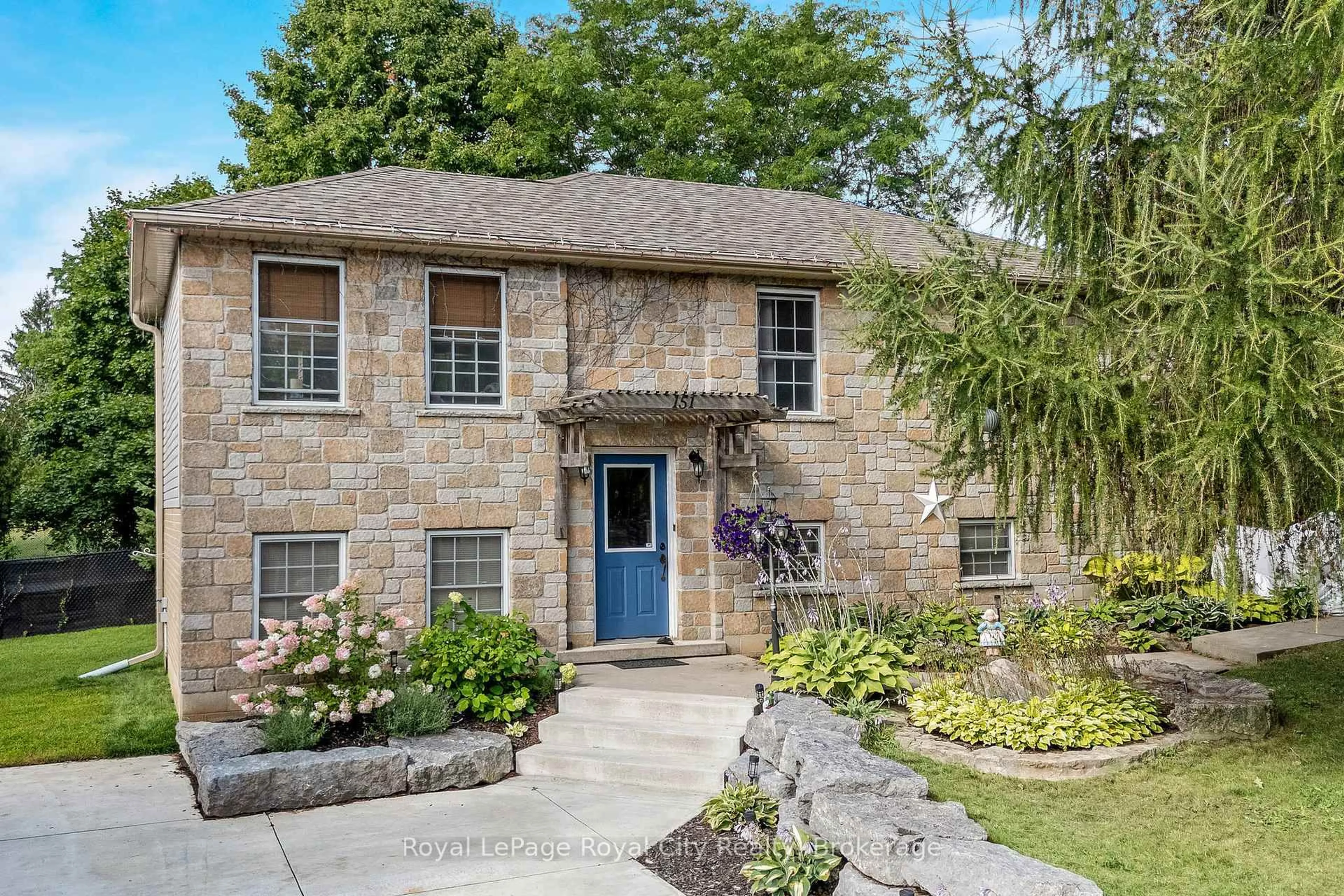 Home with brick exterior material, street for 151 Queen St, Guelph/Eramosa Ontario N0B 2K0