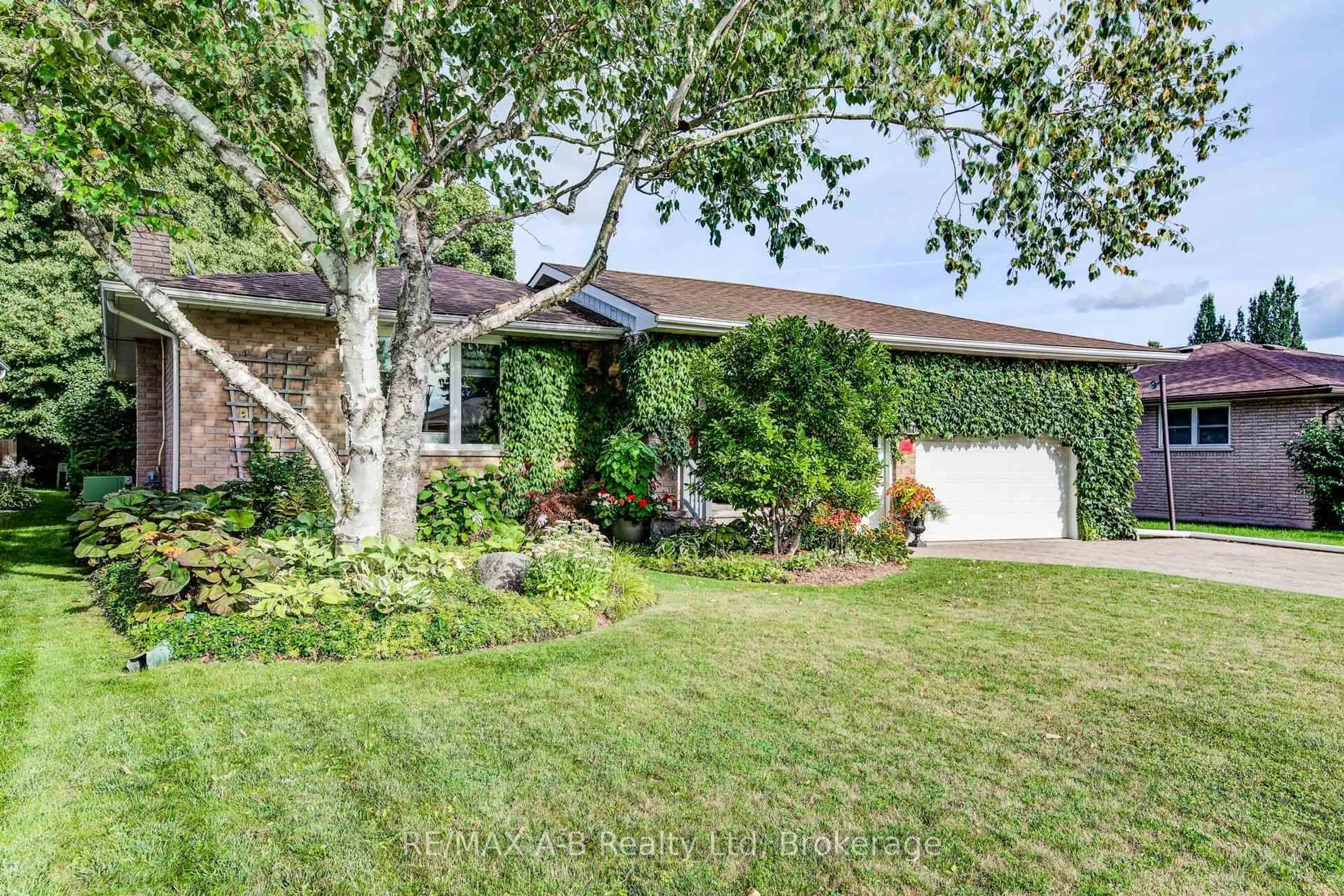 Unknown for 80 Queen St, East Zorra-Tavistock Ontario N0B 2R0