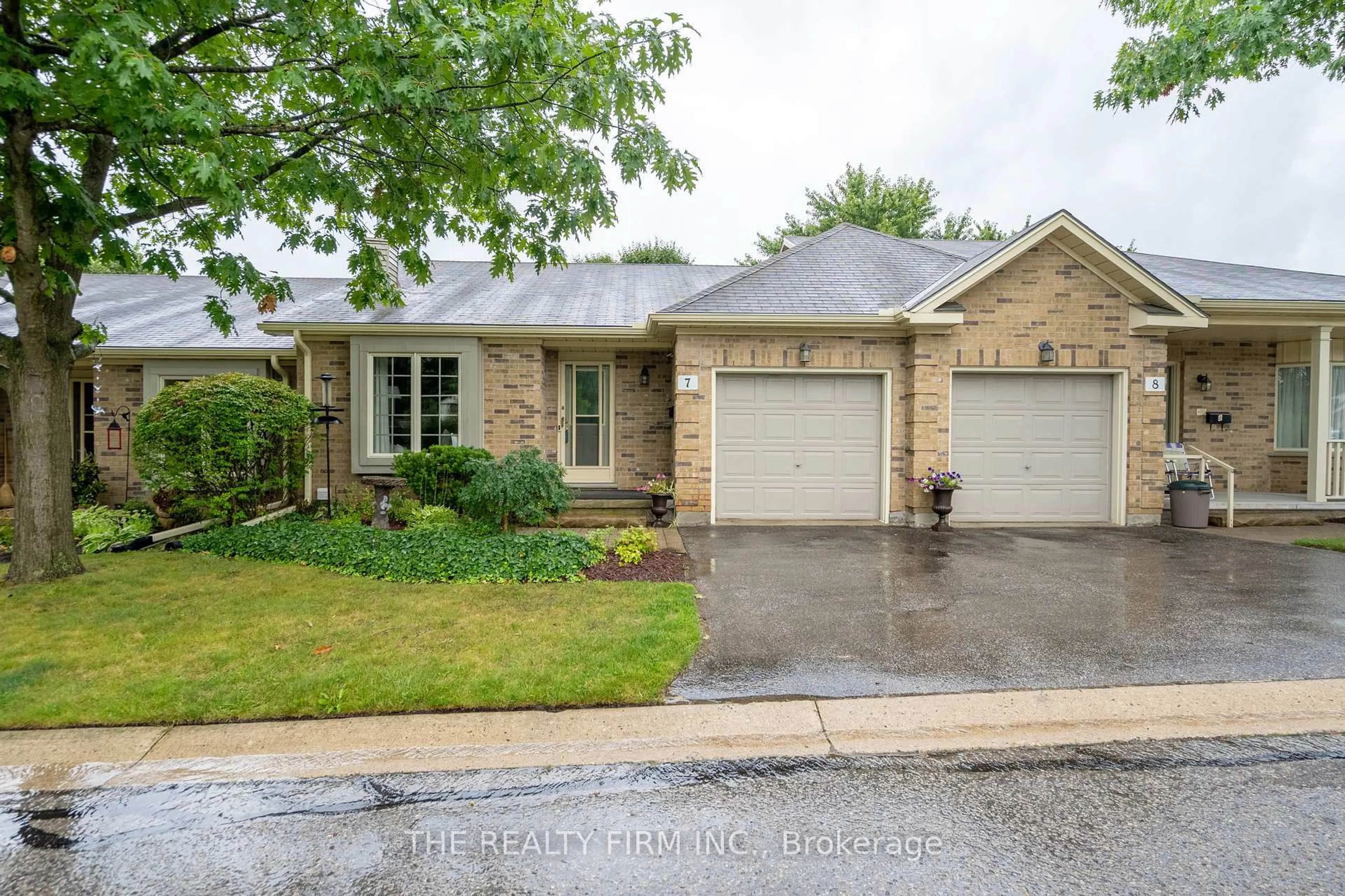 Home with brick exterior material, street for 1241 Hamilton Rd #7, London East Ontario N5W 6B3