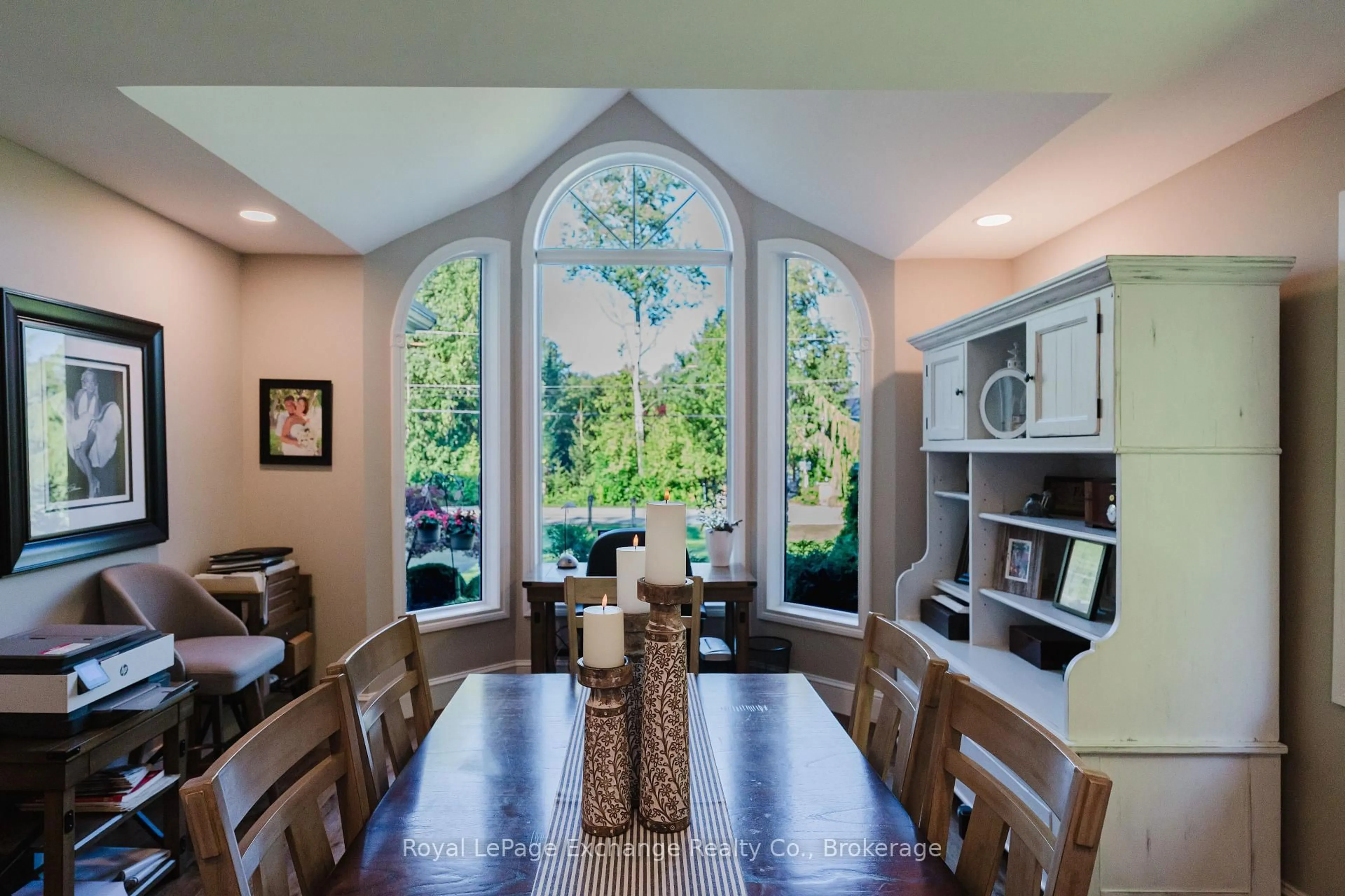 Dining room, ceramic/tile floor for 210 Miramichi Bay Rd, Saugeen Shores Ontario N0H 2C6