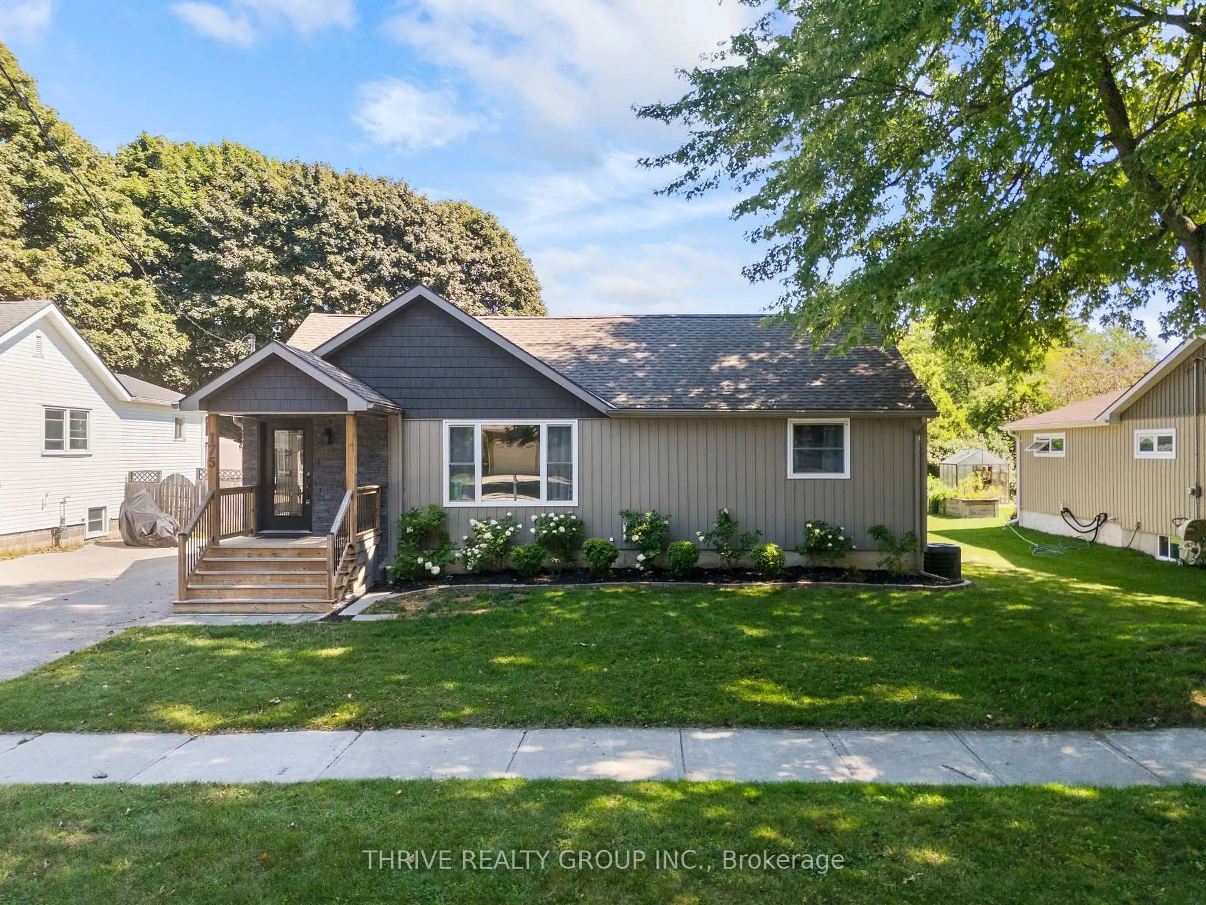 Home with vinyl exterior material, street for 175 Warren St, Goderich Ontario N7A 3W7