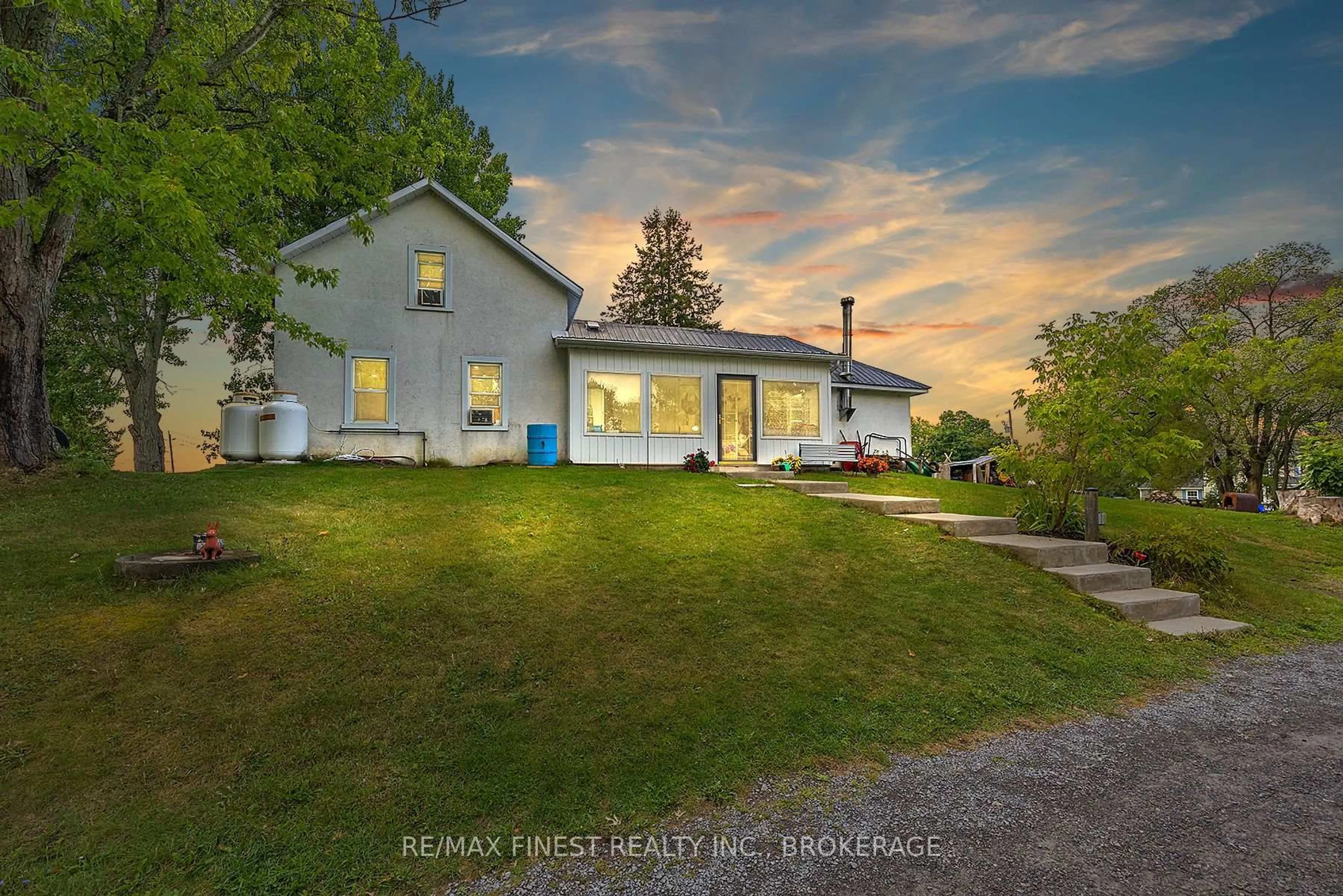 A pic from outside/outdoor area/front of a property/back of a property/a pic from drone, unknown for 1069 County Road 9, Napanee Ontario K7R 3K8