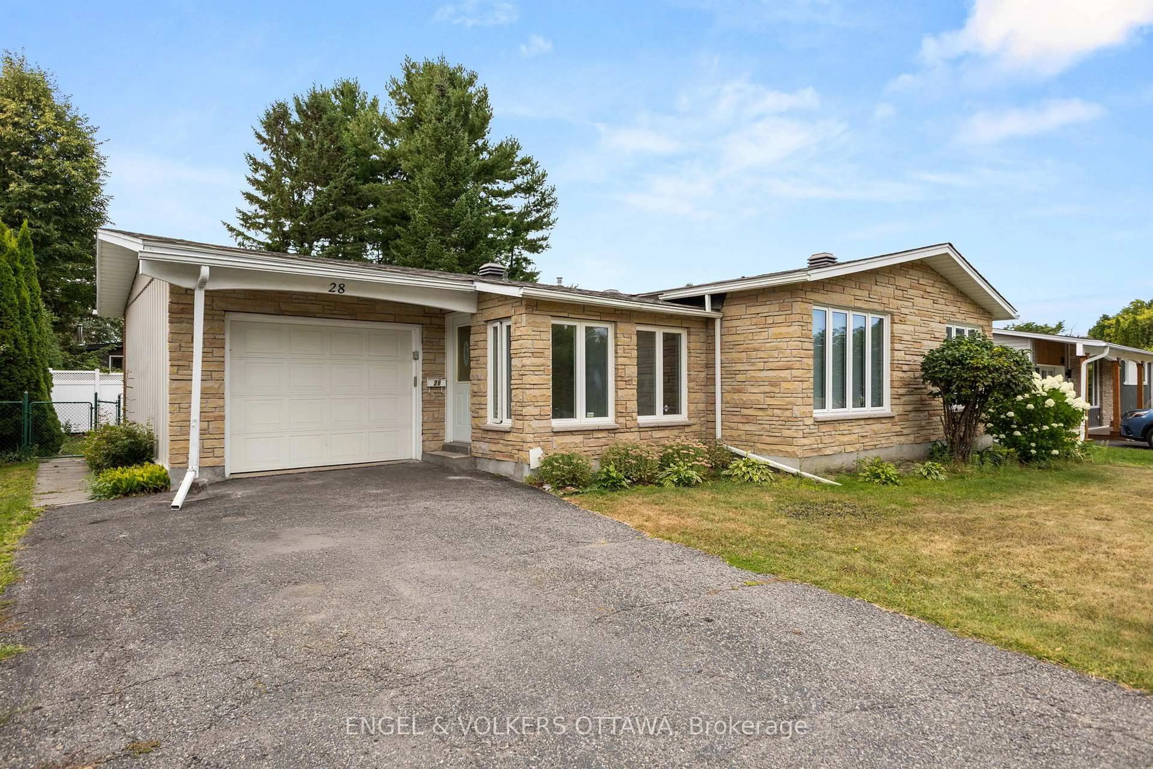 Home with brick exterior material, street for 28 Parker Ave, Ottawa Ontario K2G 3A7