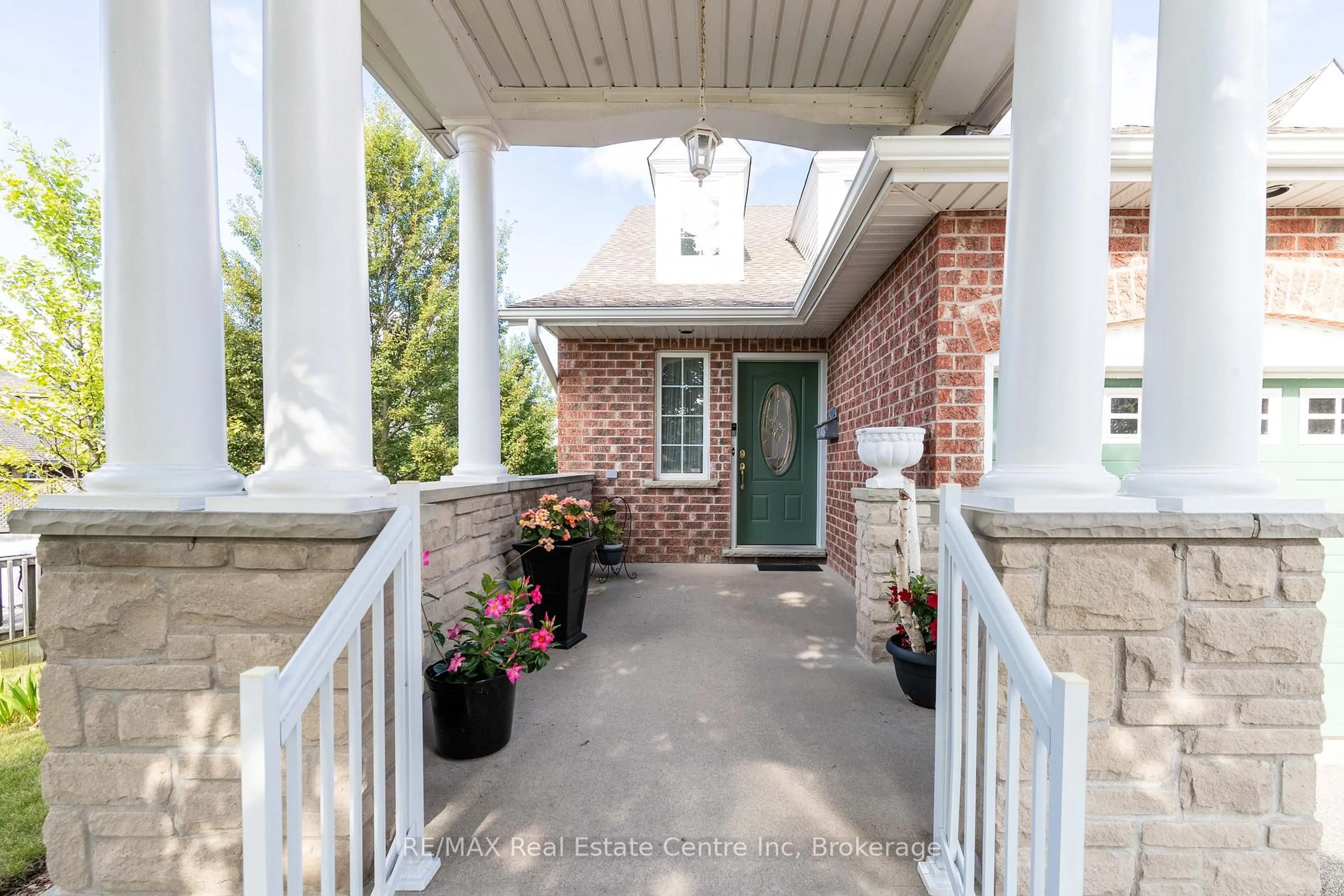 Unknown for 19 Terraview Cres, Guelph Ontario N1G 5A7