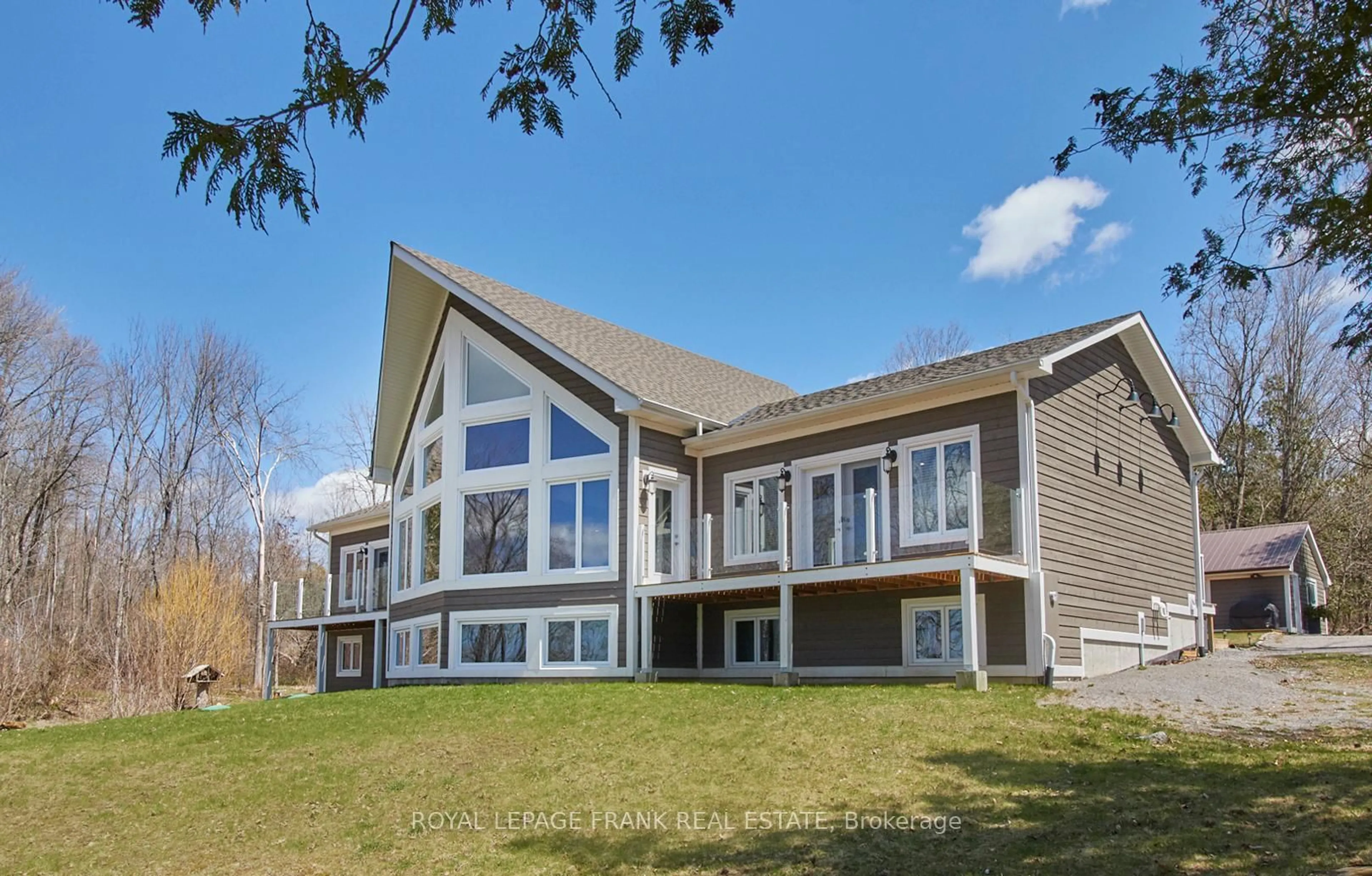 Home with vinyl exterior material, water/lake/river/ocean view for 2269 McCracken's Landing Rd, Douro-Dummer Ontario K0L 2H0