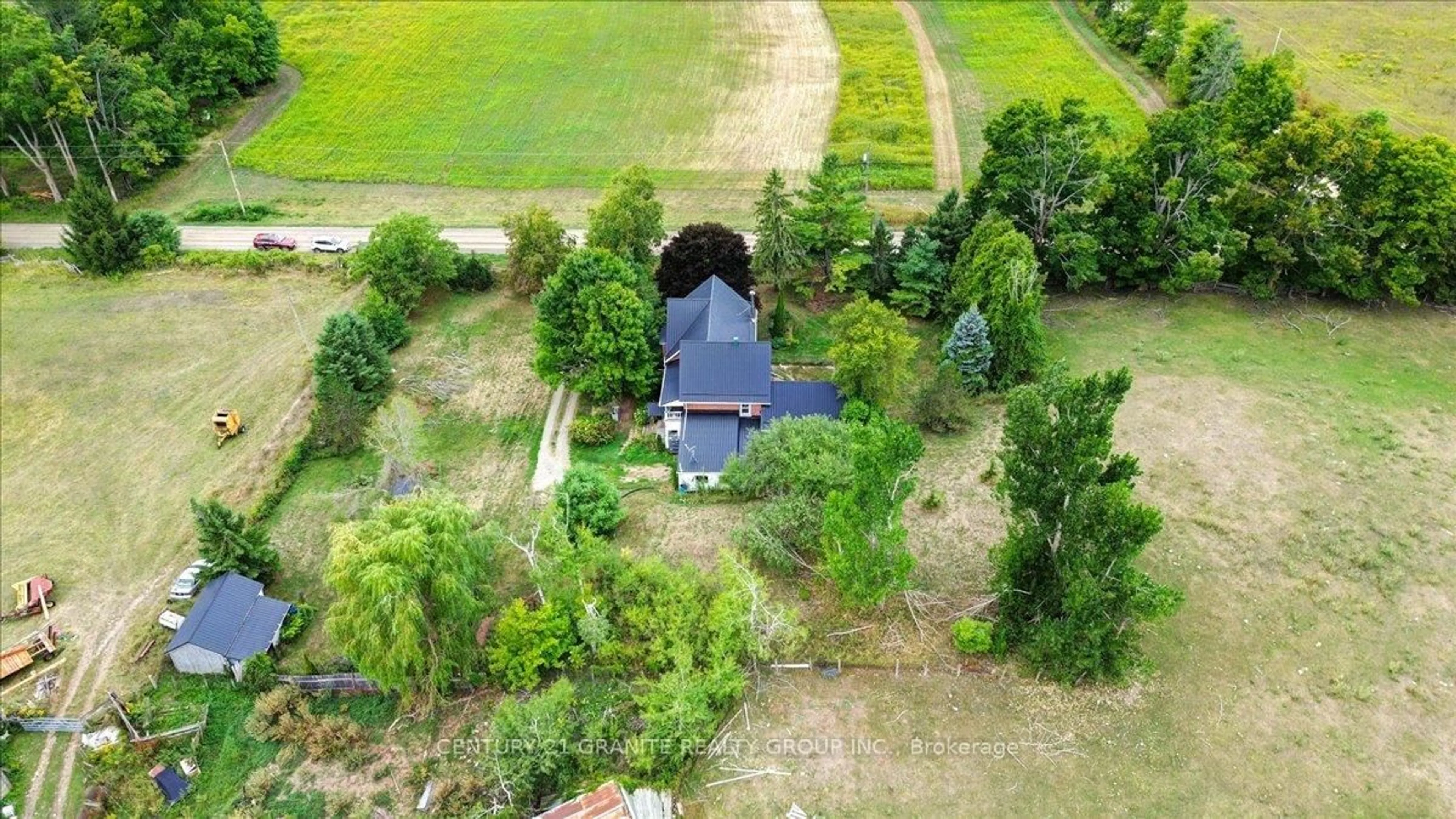 A pic from outside/outdoor area/front of a property/back of a property/a pic from drone, building for 232 Union Rd, Madoc Ontario K0K 1Y0