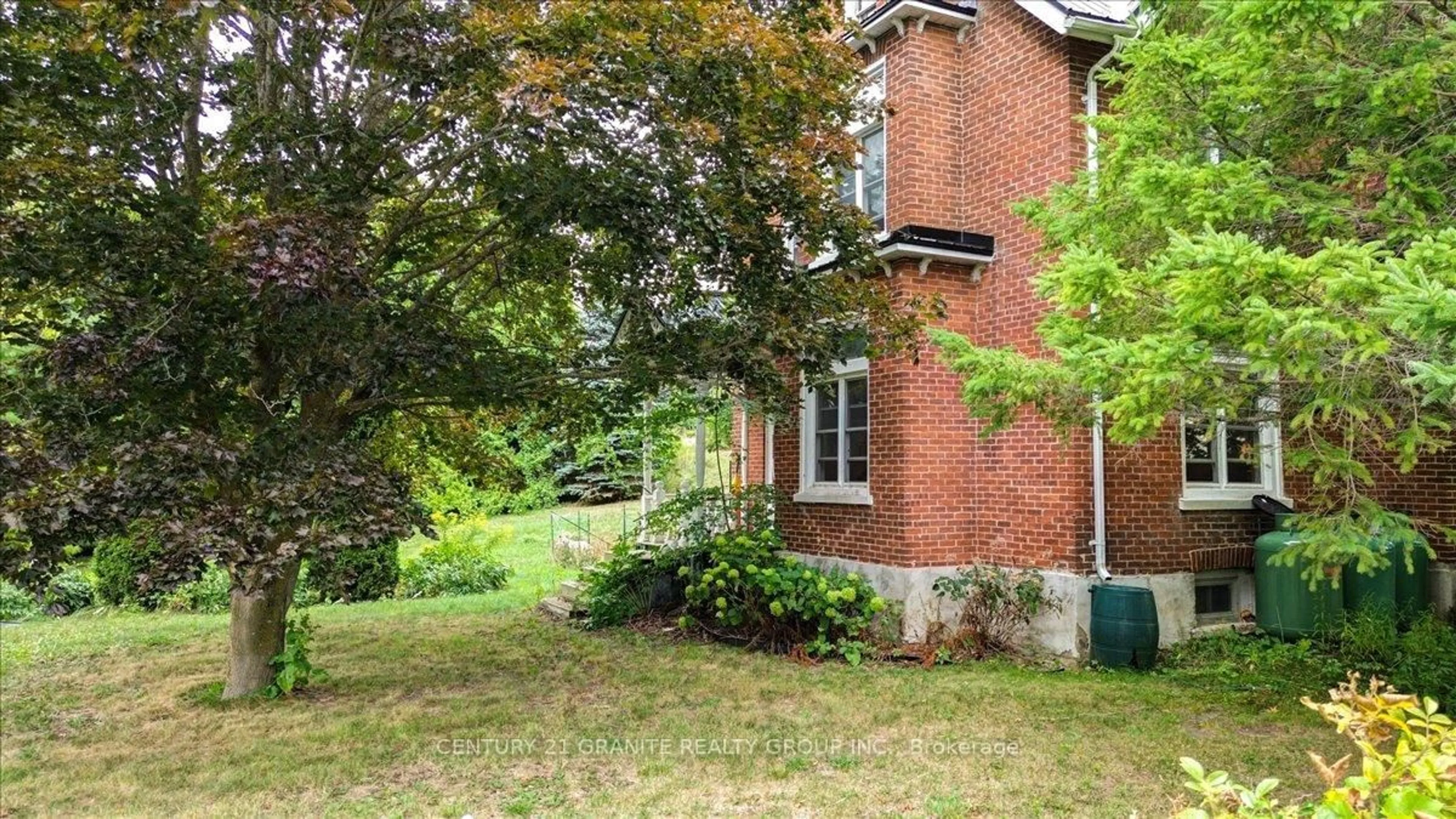 Home with brick exterior material, street for 232 Union Rd, Madoc Ontario K0K 1Y0
