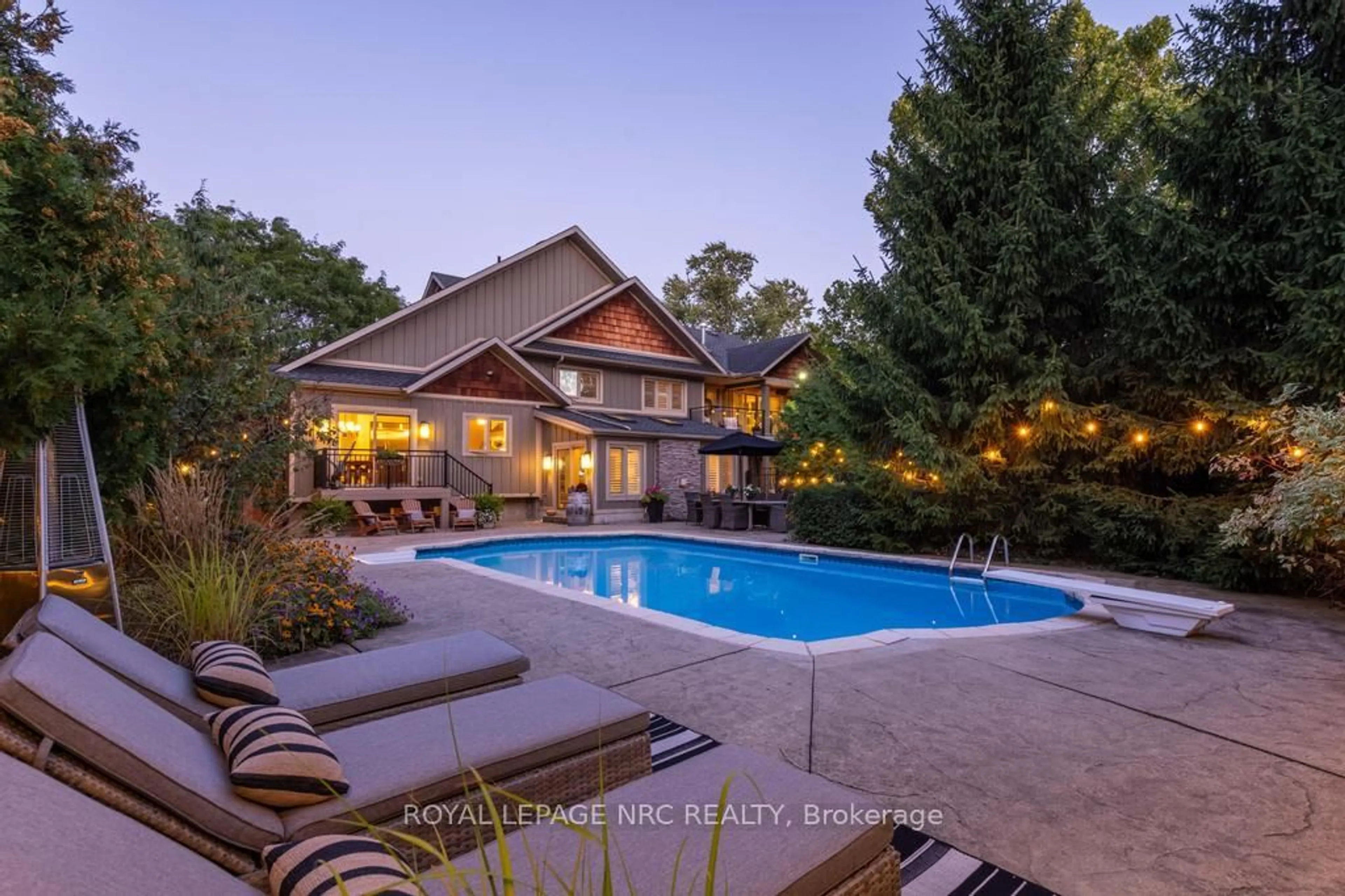 Pool for 14 Woodington Cres, St. Catharines Ontario L2T 3T7