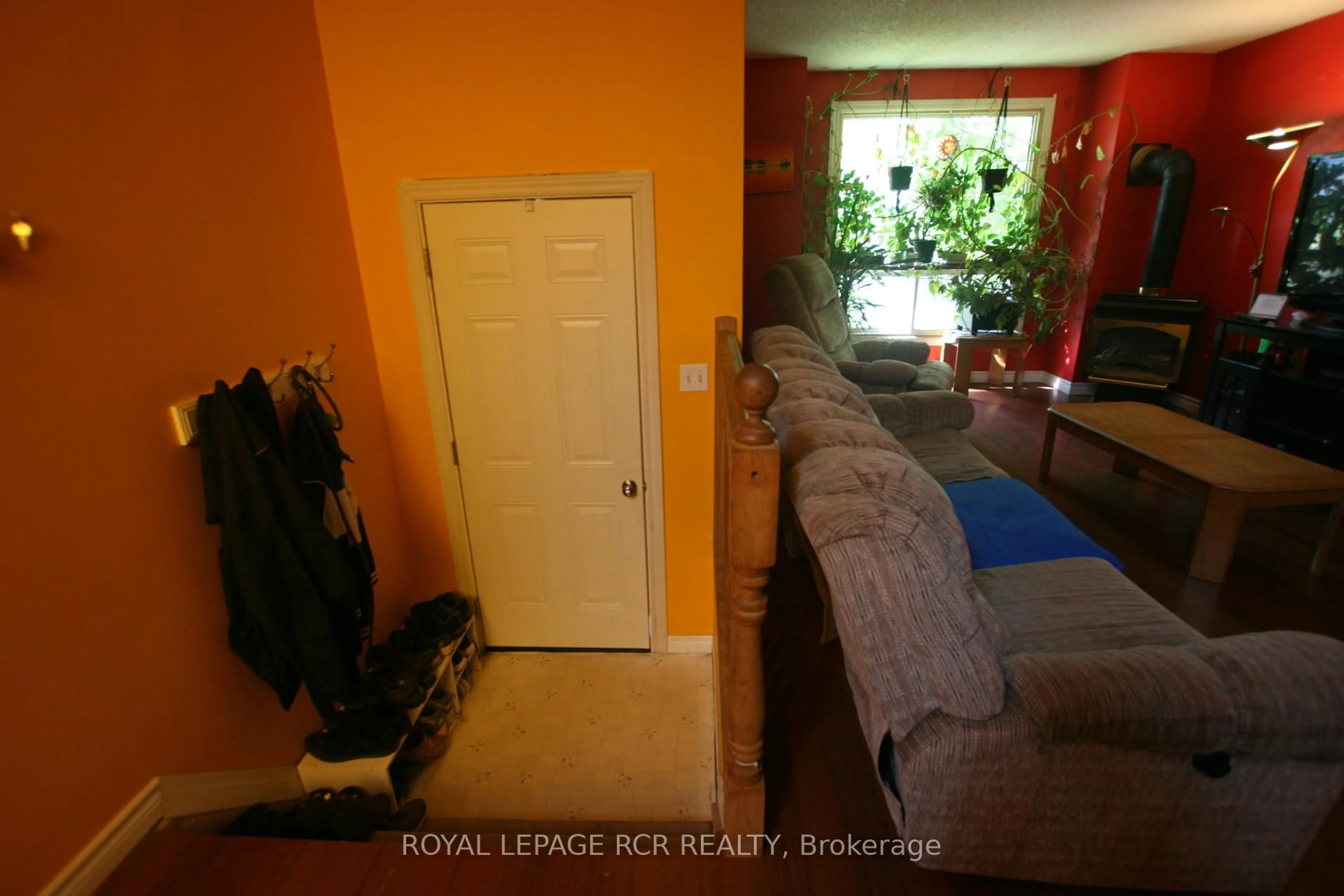 A pic of a room for 516 Pineview Gdns, Shelburne Ontario L9V 2Z9
