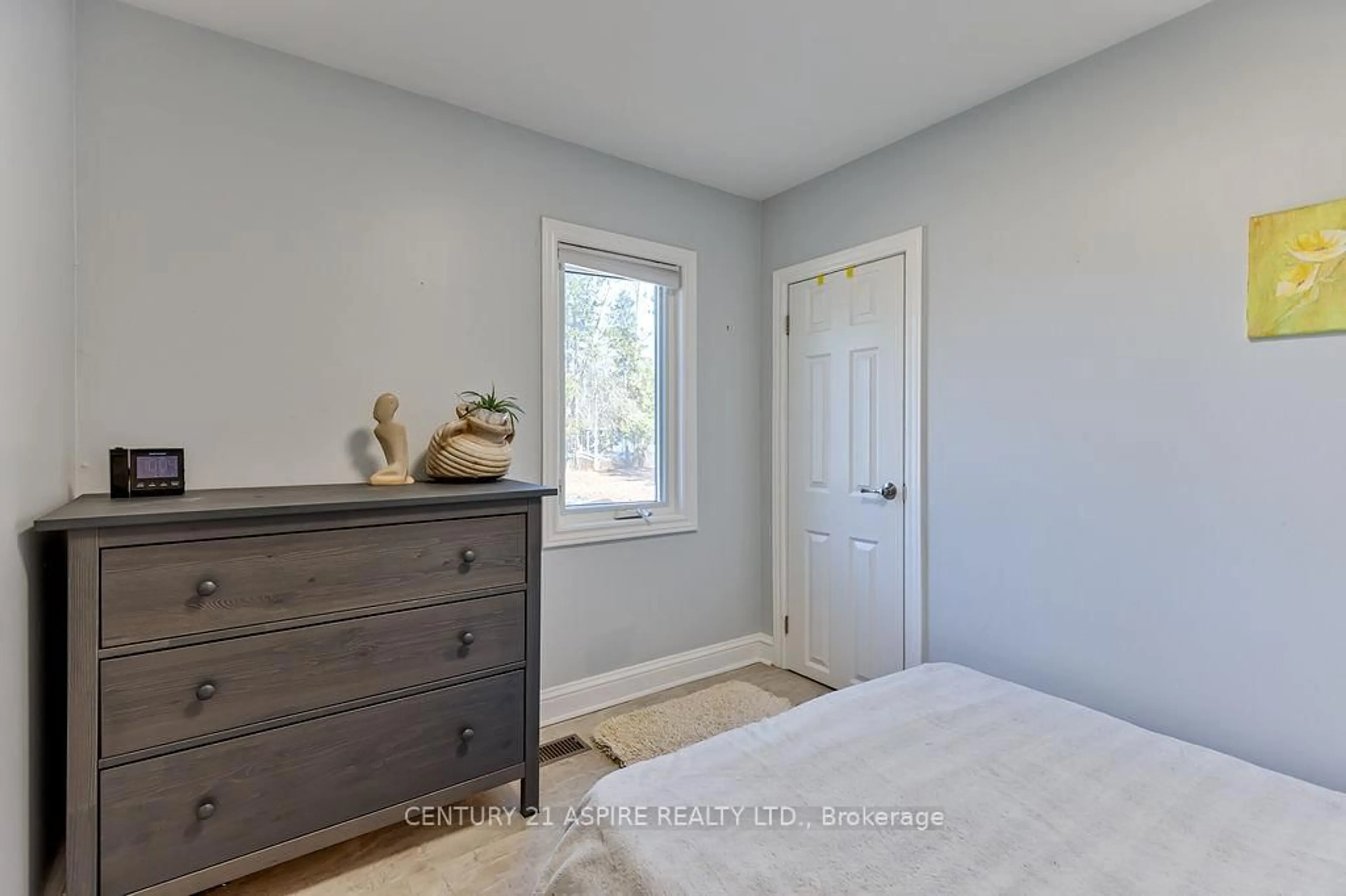 Bedroom with bed, unknown for 13314 60 Highway, Golden Lake Ontario K0J 1X0