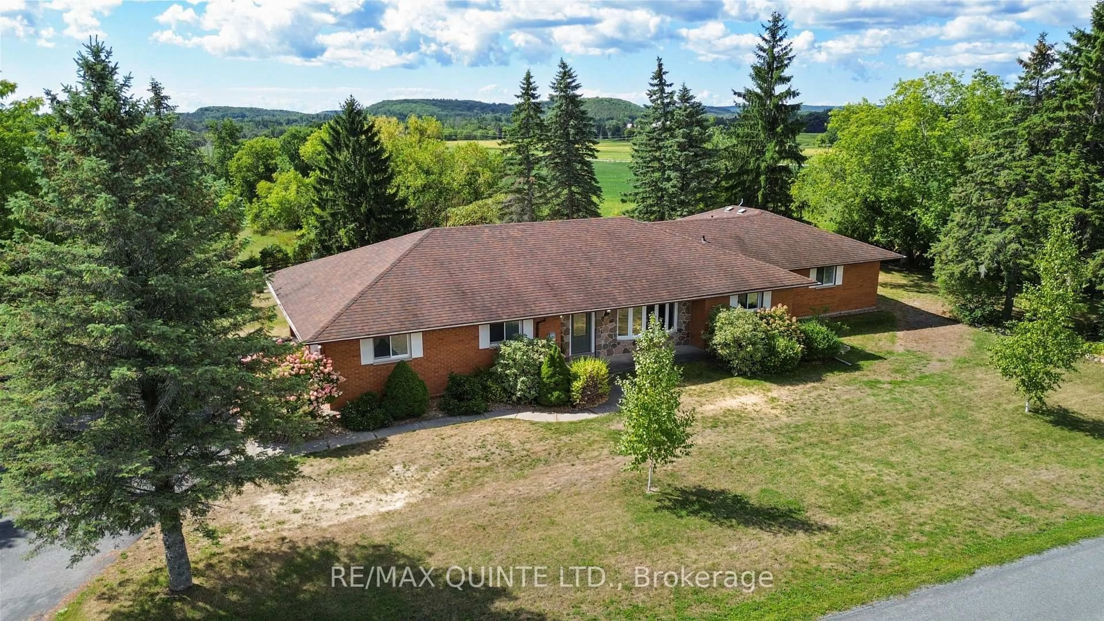 A pic from outside/outdoor area/front of a property/back of a property/a pic from drone, unknown for 273 Huffman Rd, Hastings Ontario K0K 2C0