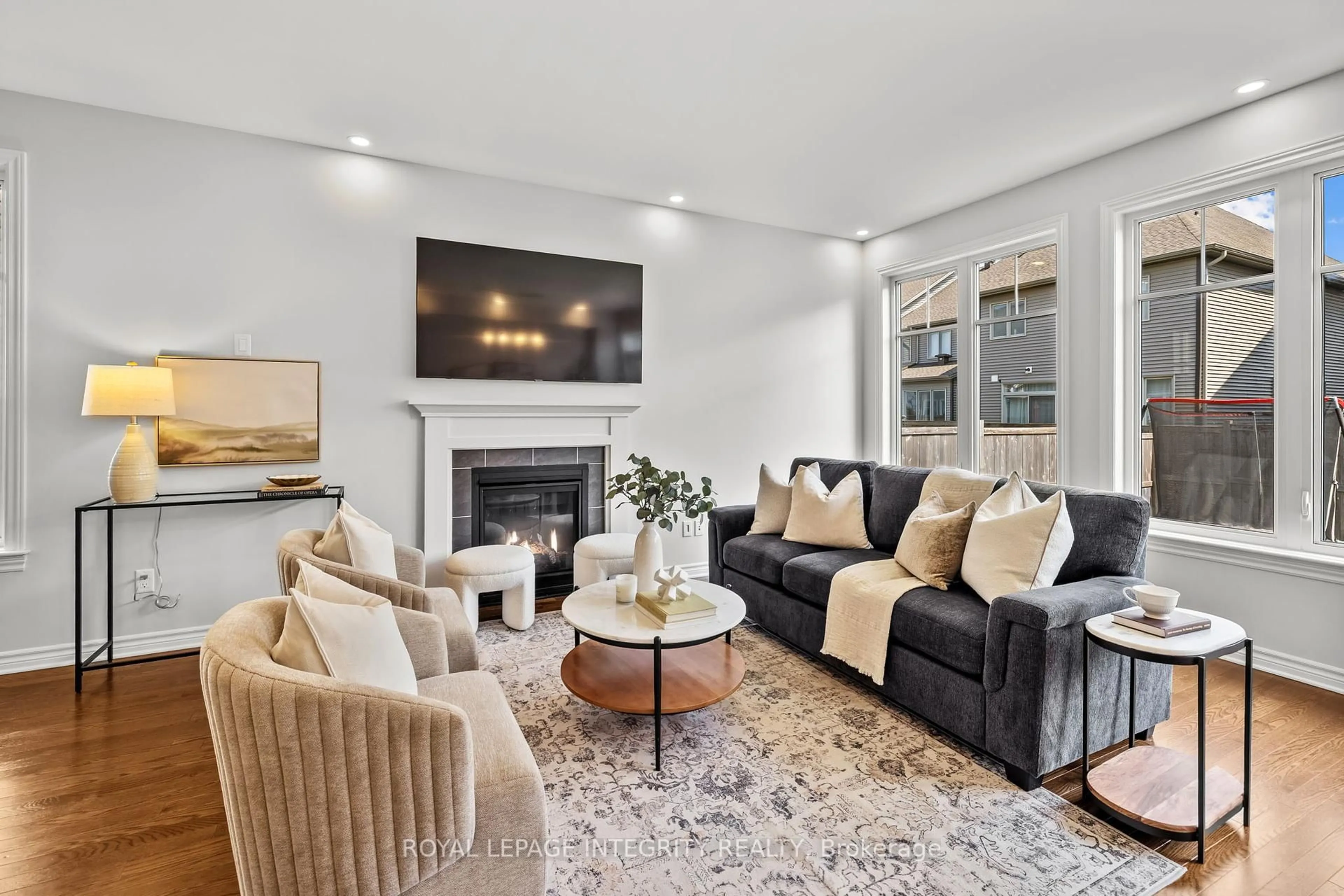 Living room with furniture, unknown for 98 Jardiniere St, Ottawa Ontario K2S 2K2