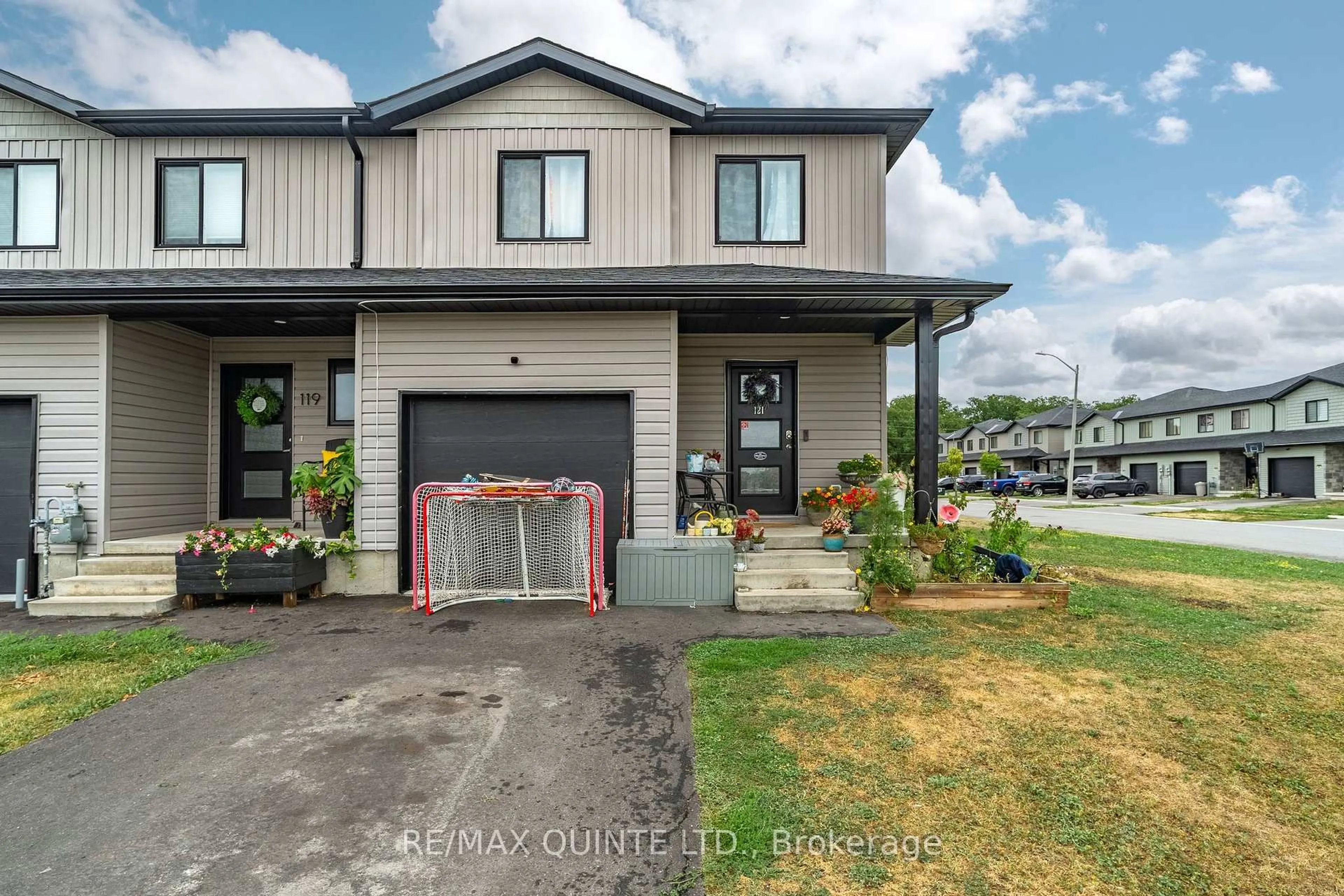 Unknown for 121 Kanvers Way, Greater Napanee Ontario K7R 3P9