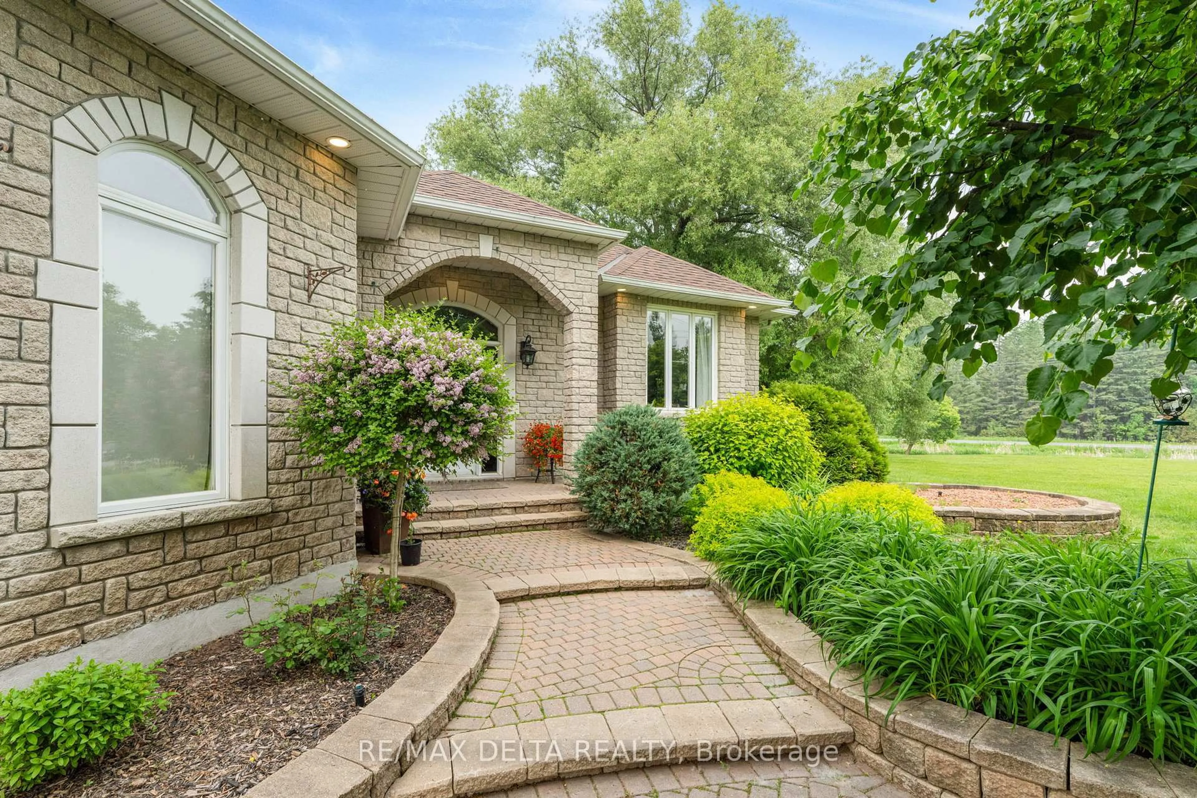 Home with brick exterior material, street for 1819 Baseline Rd, Clarence-Rockland Ontario K0A 1N0