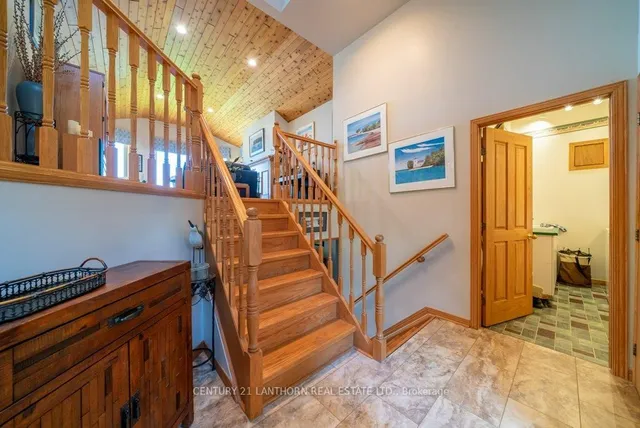 3126b County Rd 8 Rd, Prince Edward County 5