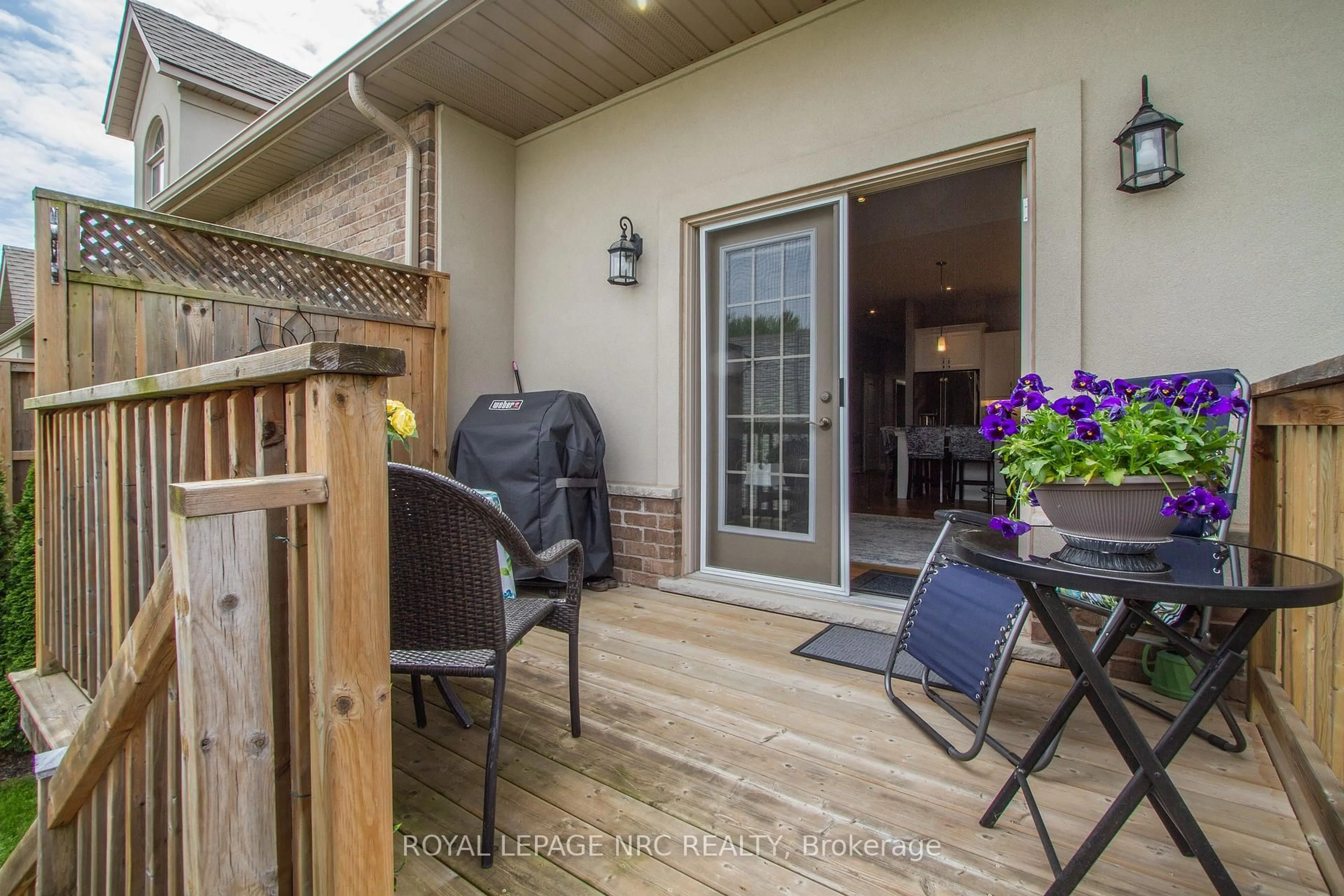 Patio, street for 3232 Montrose Rd #62, Niagara Falls Ontario L2H 0E8