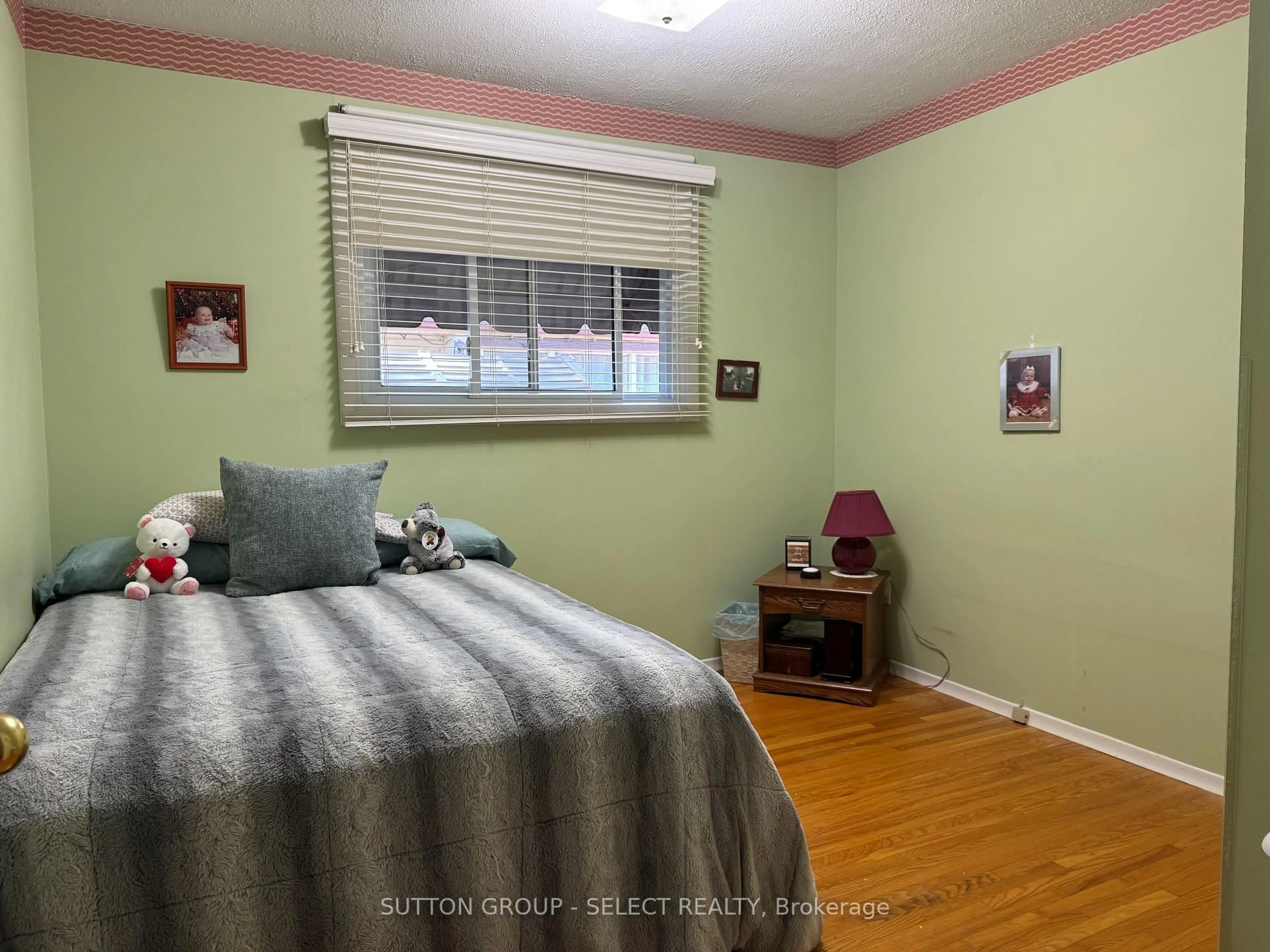 A pic of a room for 56 BARRETT Cres, London South Ontario N6E 1T5