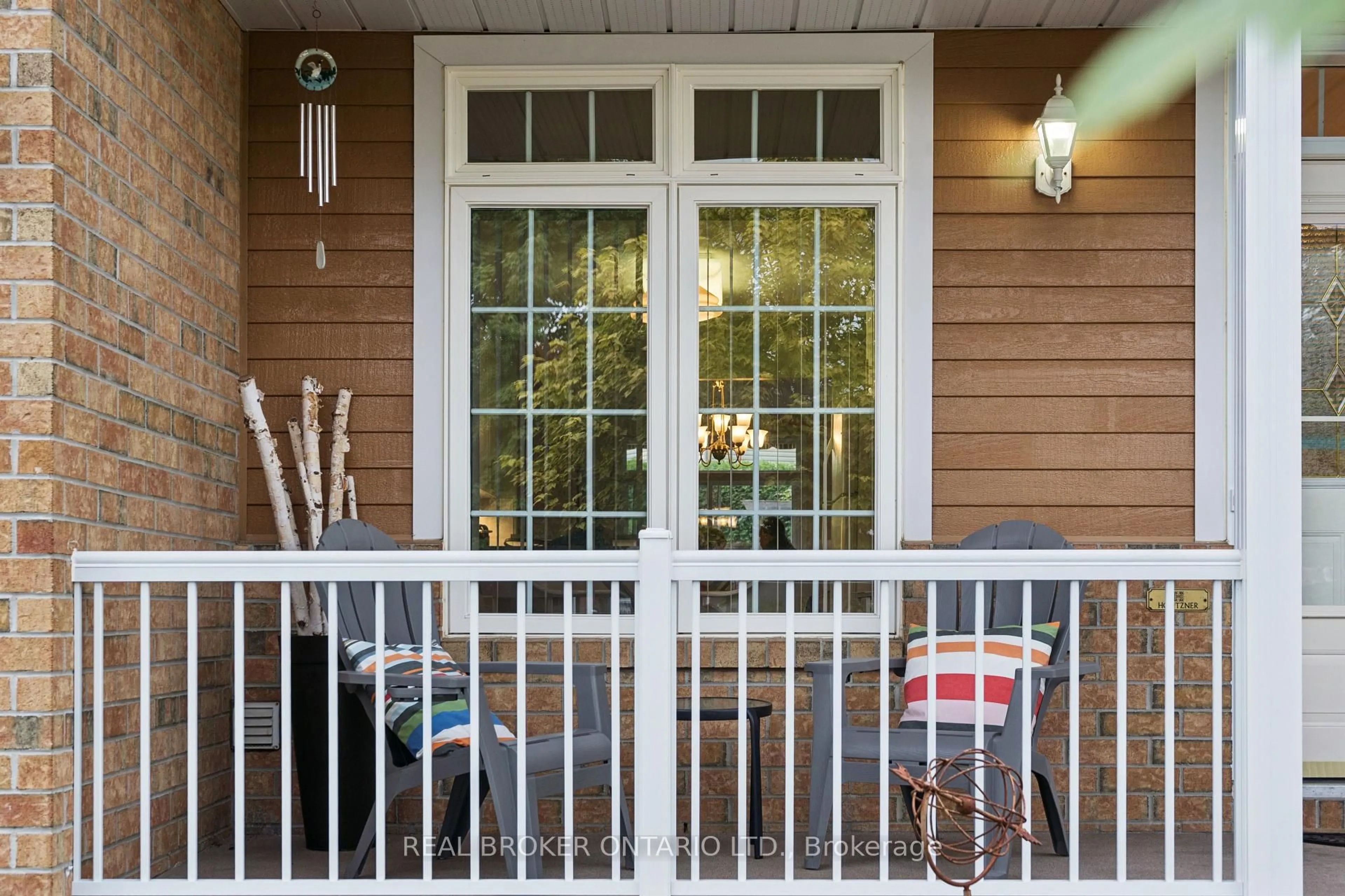 Patio, unknown for 29 Sable Run Dr, Stittsville Ontario K2S 1W8
