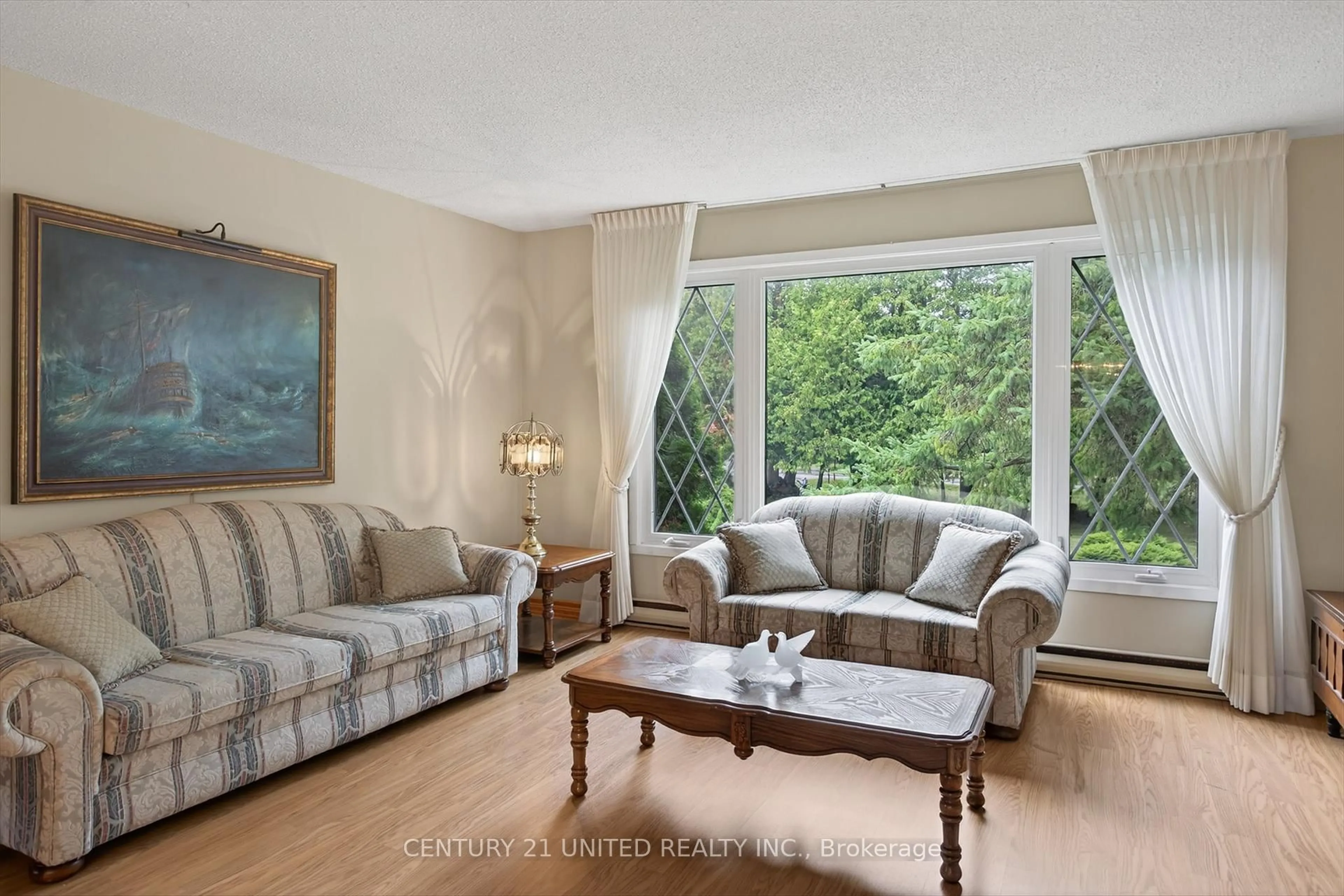 Living room with furniture, unknown for 1243 Seventh Line, Selwyn Ontario K9J 6X5