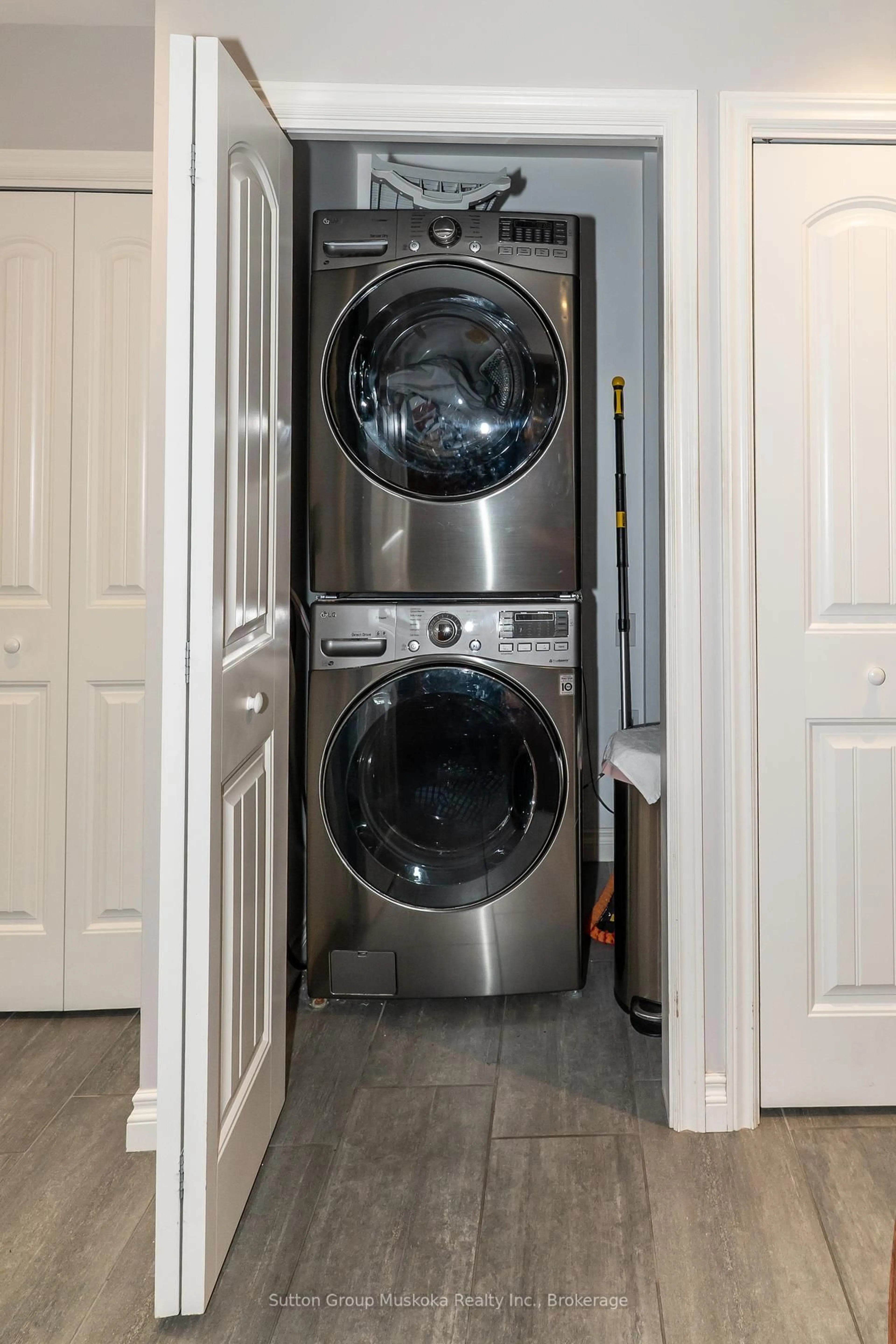 Laundry room for 4945 Muskoka 117 Rd, Lake of Bays Ontario P0A 1E0