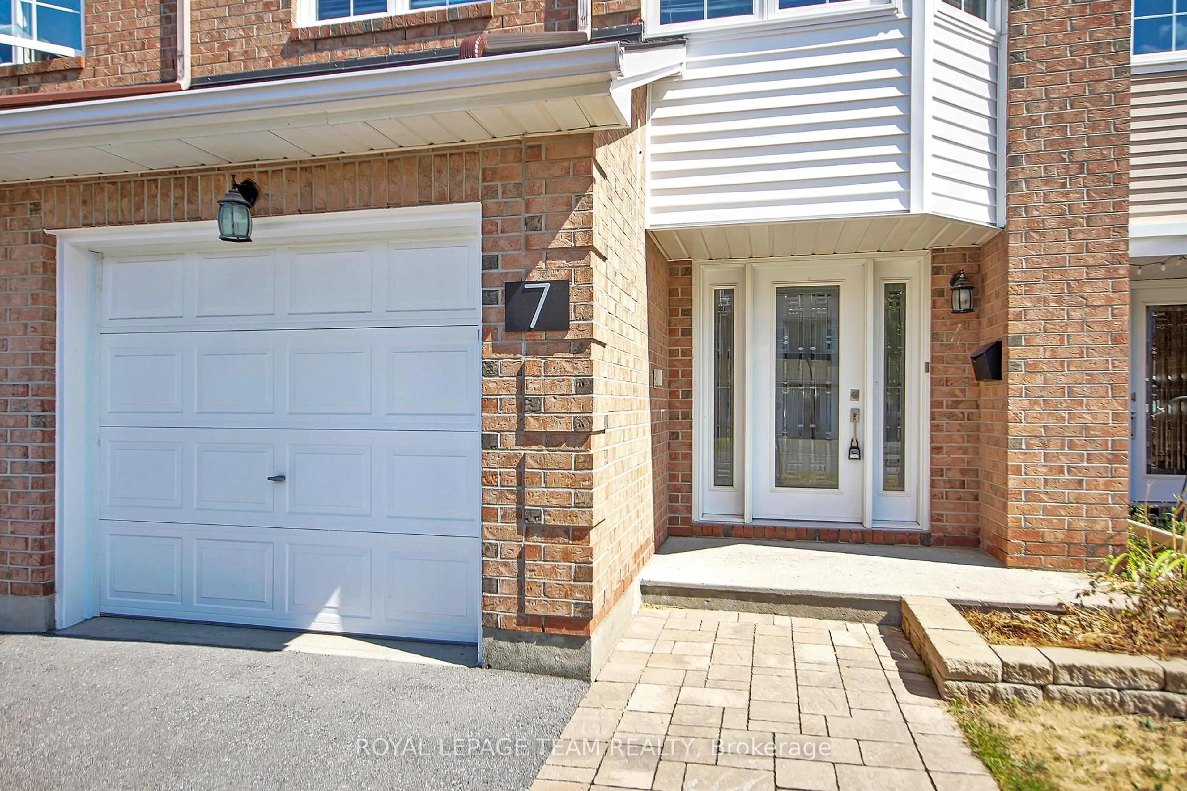 Home with brick exterior material, street for 7 Wrenwood Cres, Ottawa Ontario K2G 5V3