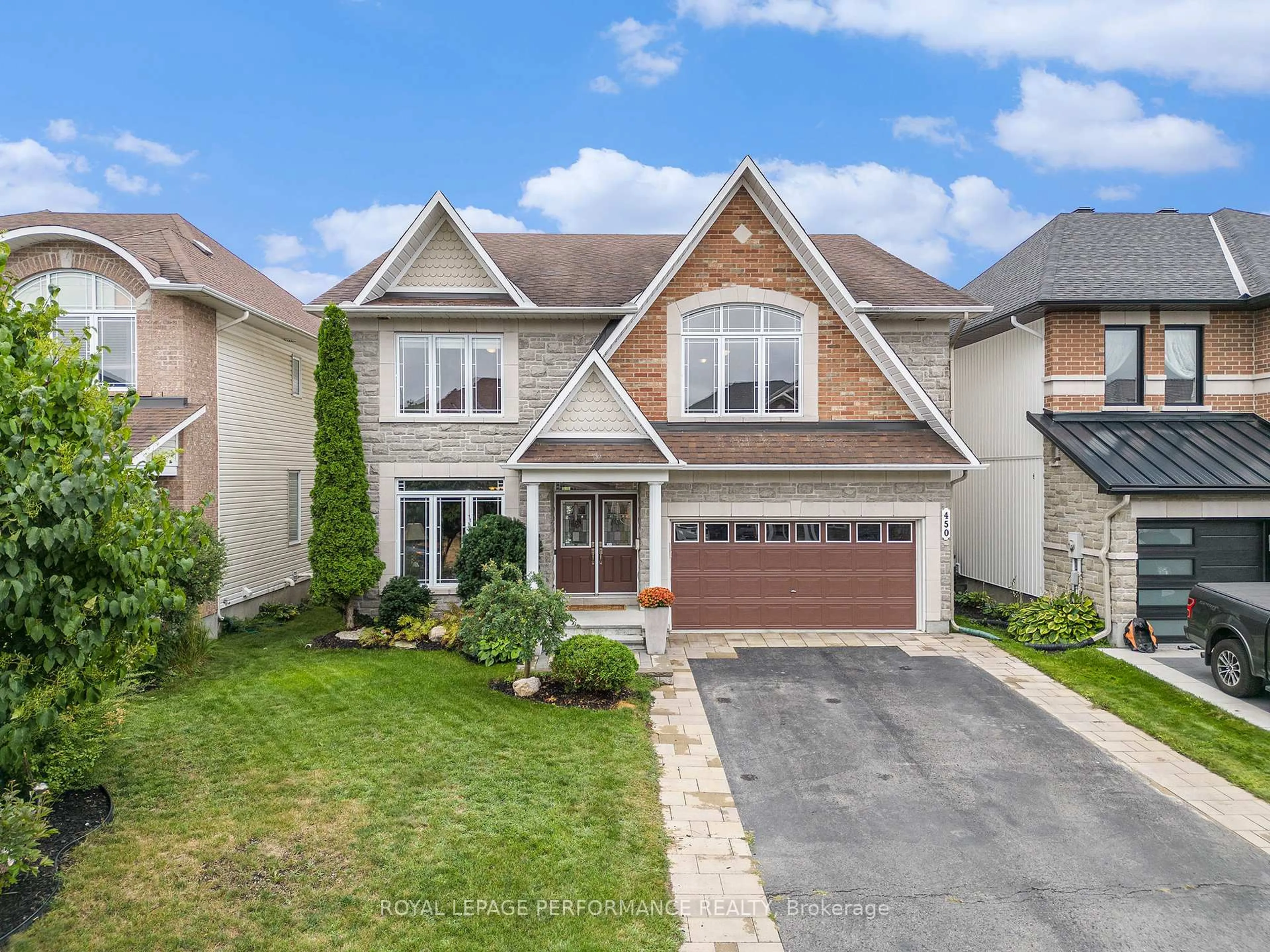 A pic from outside/outdoor area/front of a property/back of a property/a pic from drone, street for 450 Frank Cauley Way, Orleans Ontario K4A 0L5