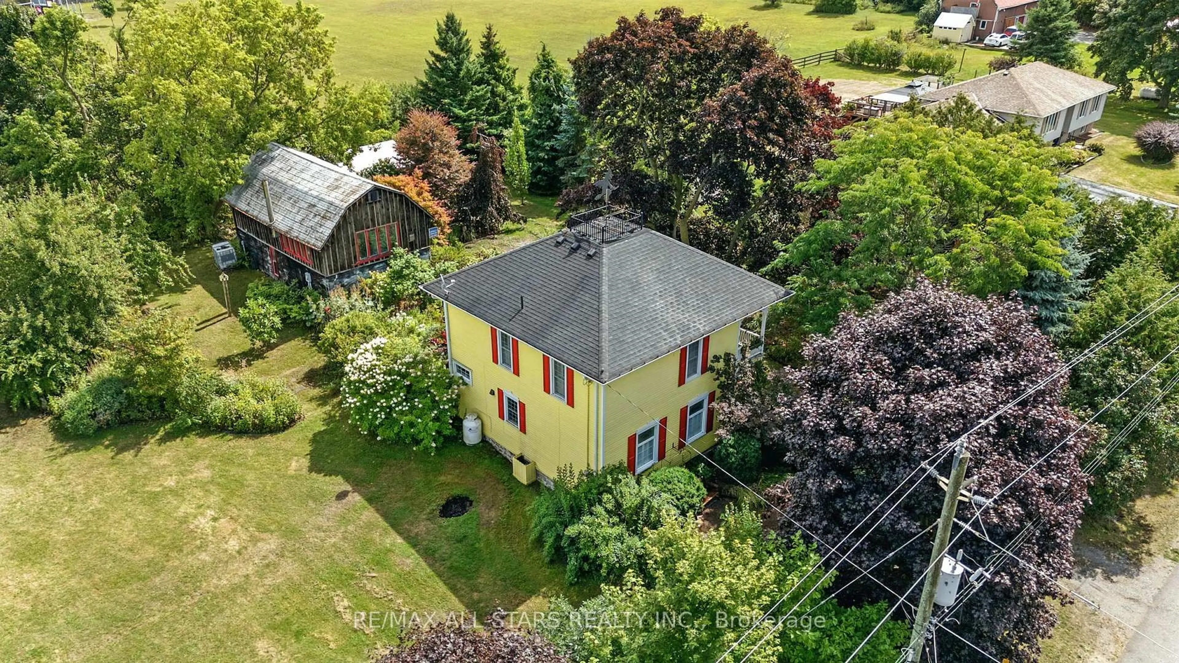 A pic from outside/outdoor area/front of a property/back of a property/a pic from drone, street for 10987 Simcoe St, Kawartha Lakes Ontario L0C 1H0