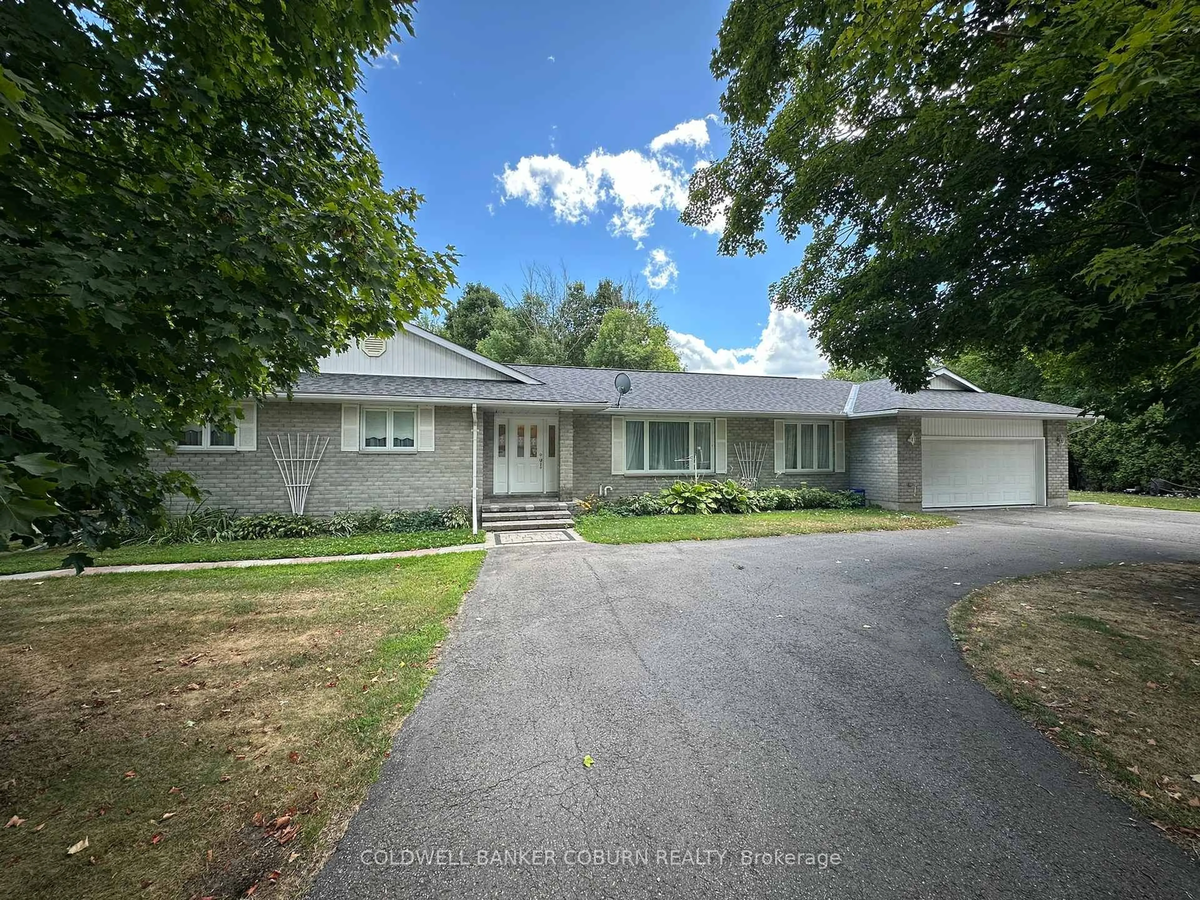 A pic from outside/outdoor area/front of a property/back of a property/a pic from drone, street for 10014 Broken Second Rd, Edwardsburgh/Cardinal Ontario K0E 1E0