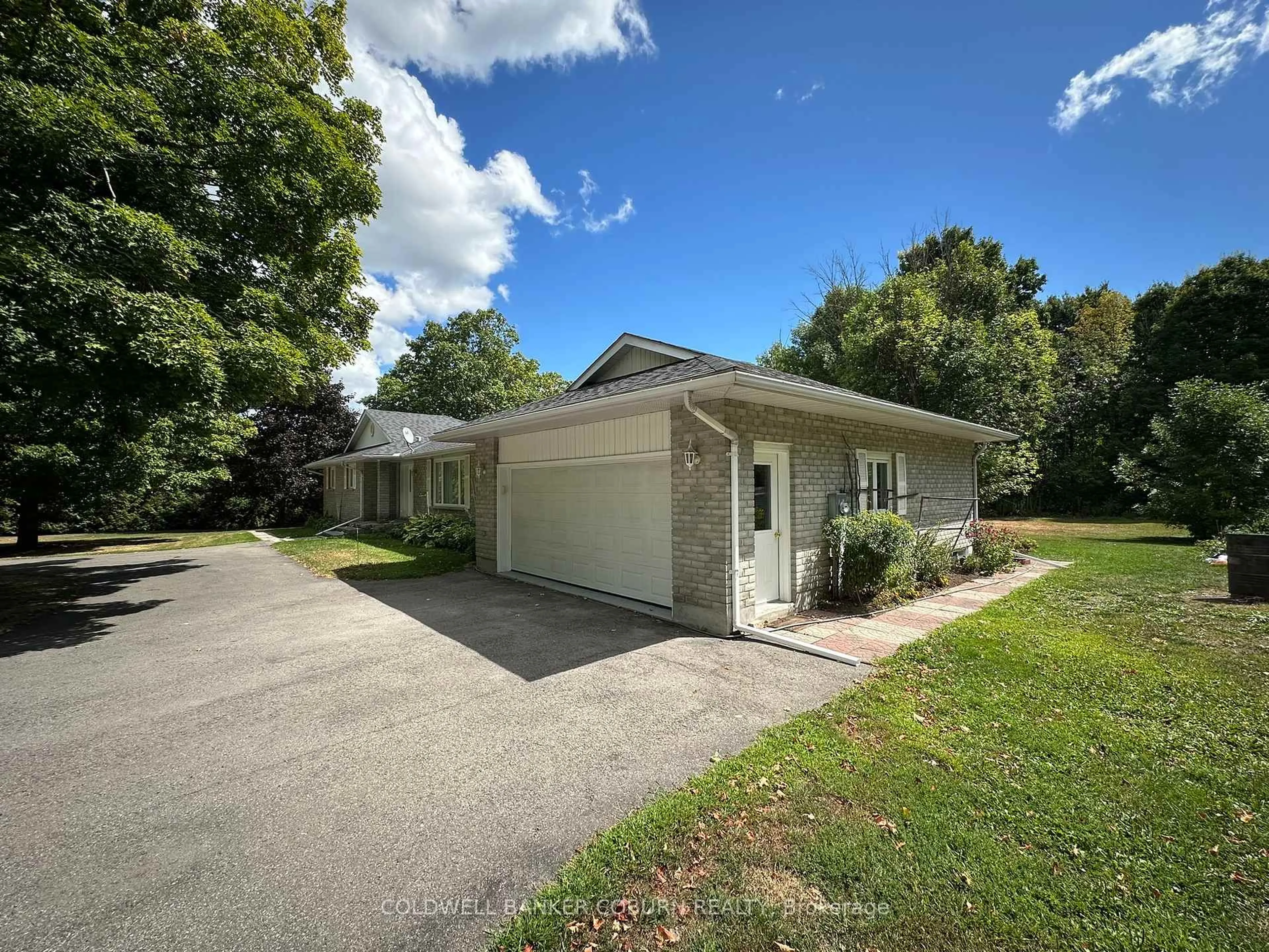 A pic from outside/outdoor area/front of a property/back of a property/a pic from drone, street for 10014 Broken Second Rd, Edwardsburgh/Cardinal Ontario K0E 1E0