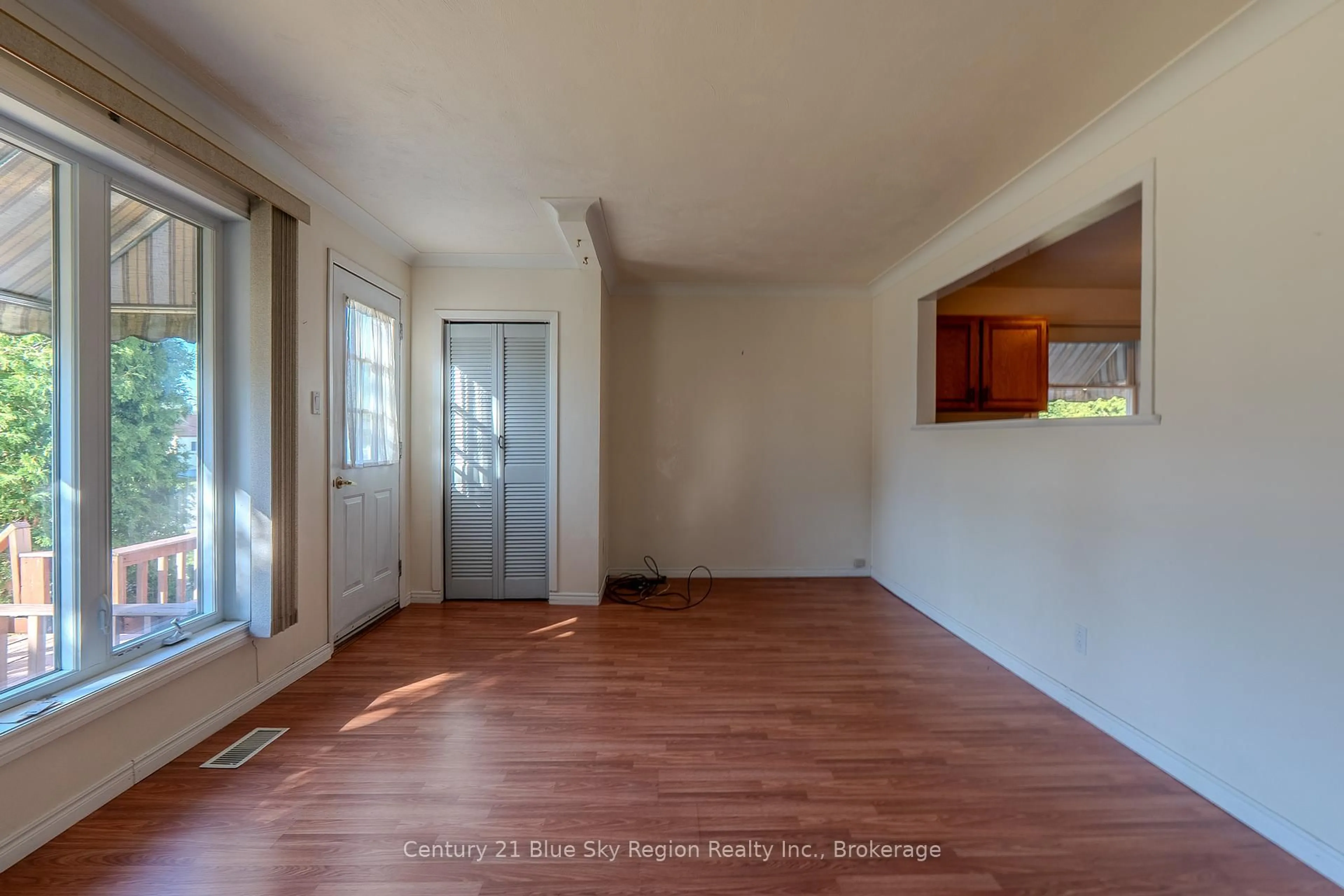 A pic of a room for 536 Aberdeen Ave, North Bay Ontario P1B 7H7